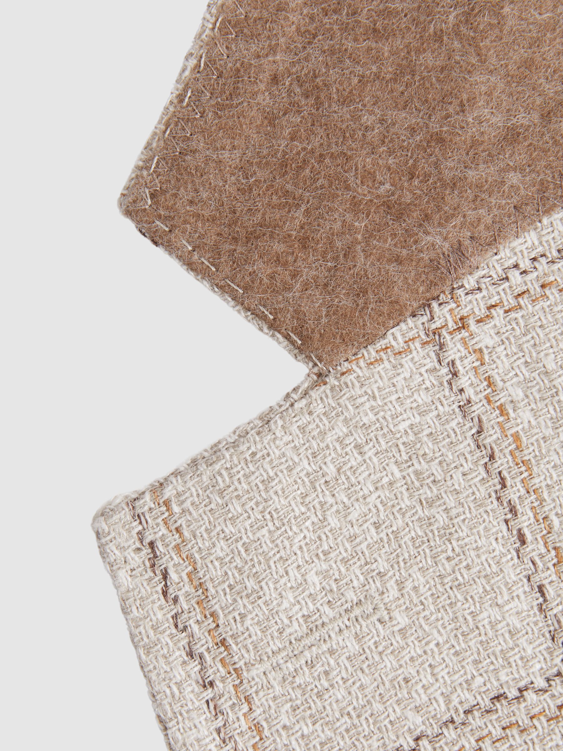 Oscar Jacobson Linen Blend Single Breasted Check Blazer in Cream