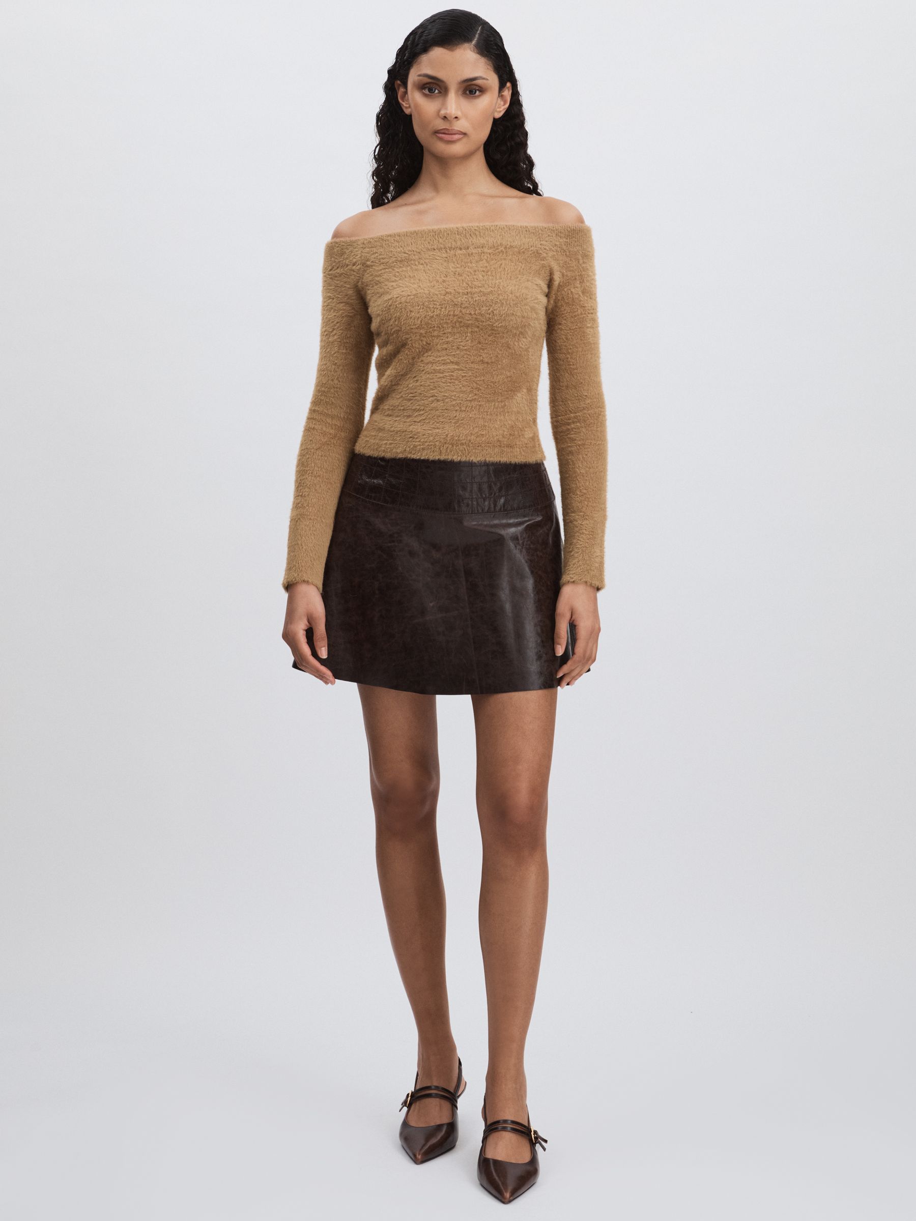 Good American Plush Off-Shoulder Top in Caramel