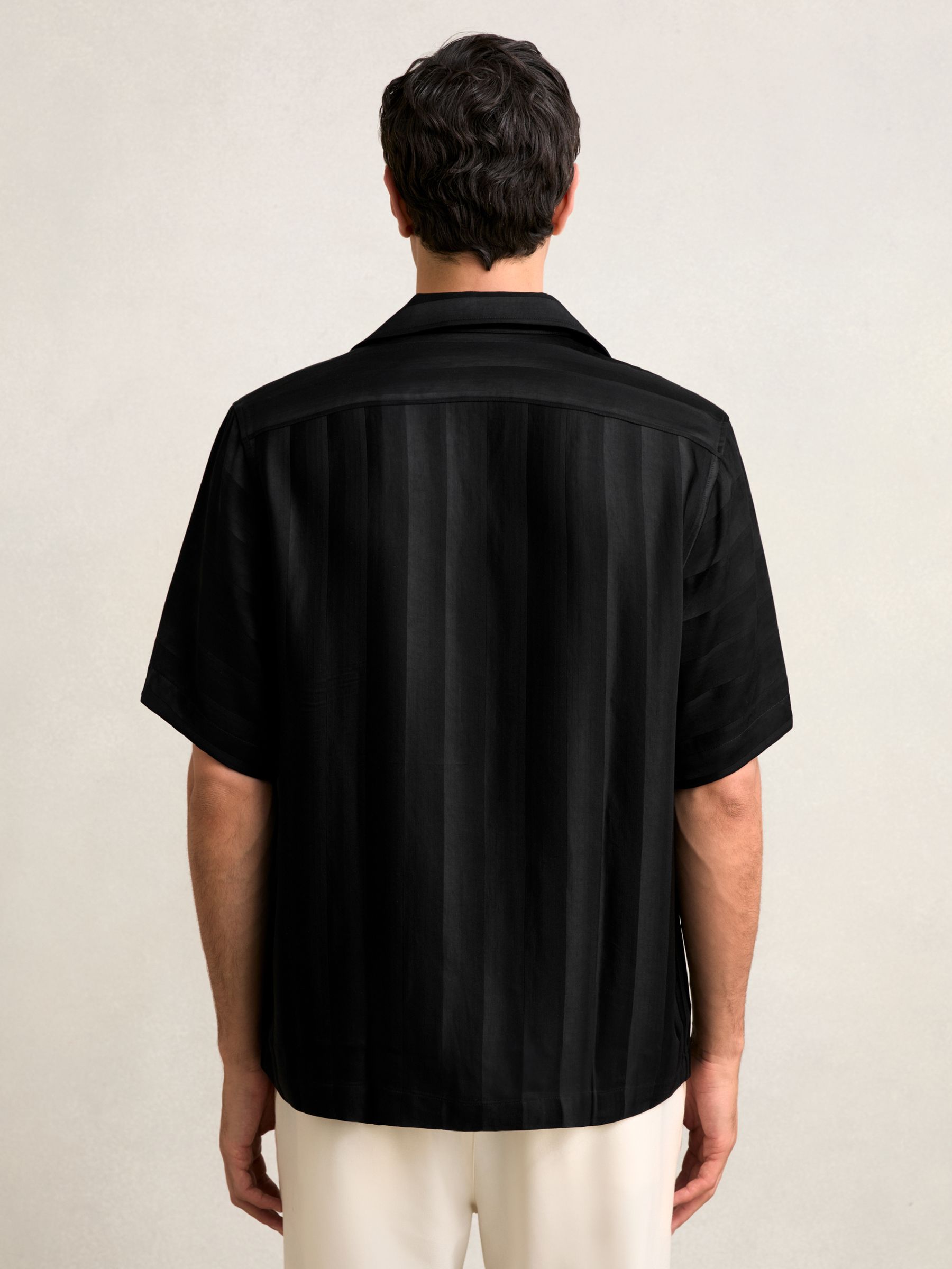 Jacquard Stripe Cuban Collar Shirt in Black