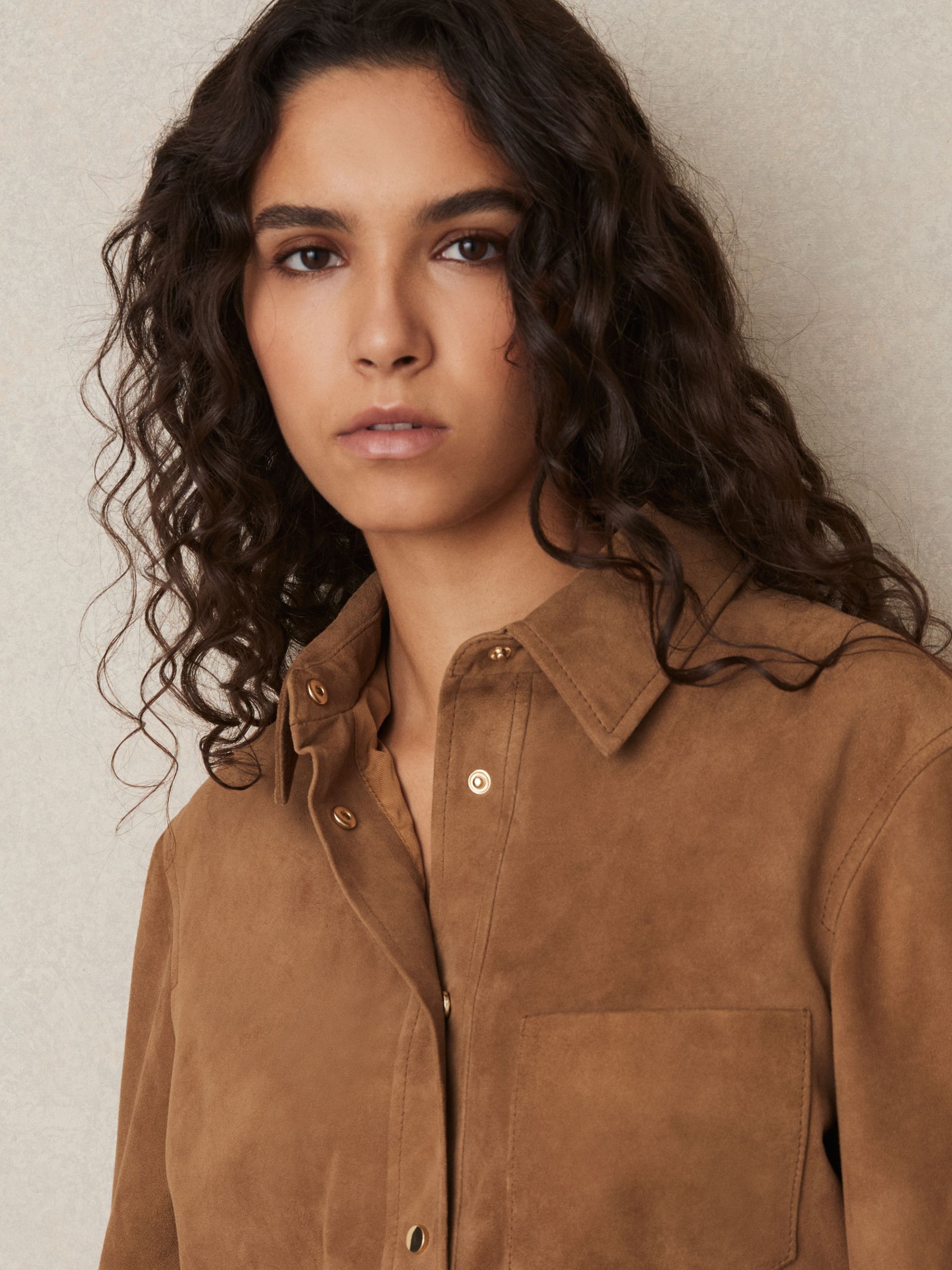 Suede Press-Stud Cropped Shirt in Tan