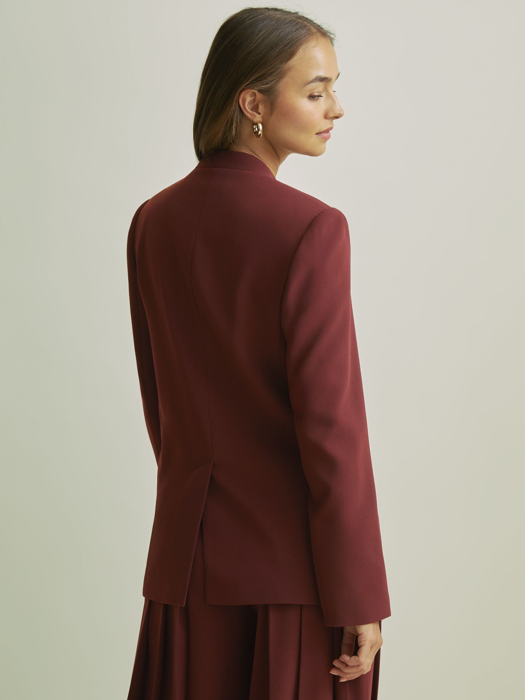 Florere Burgundy Collarless Double Breasted Blazer in Burgundy