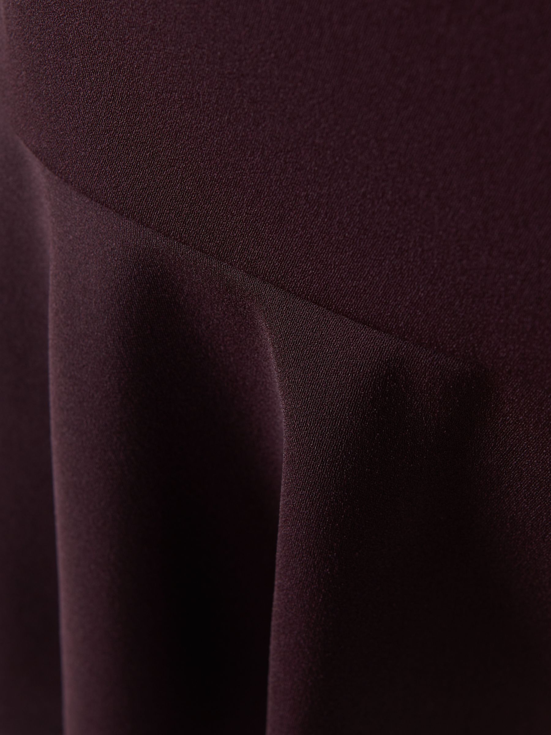 Florere V-Neck Mini Dress in Burgundy