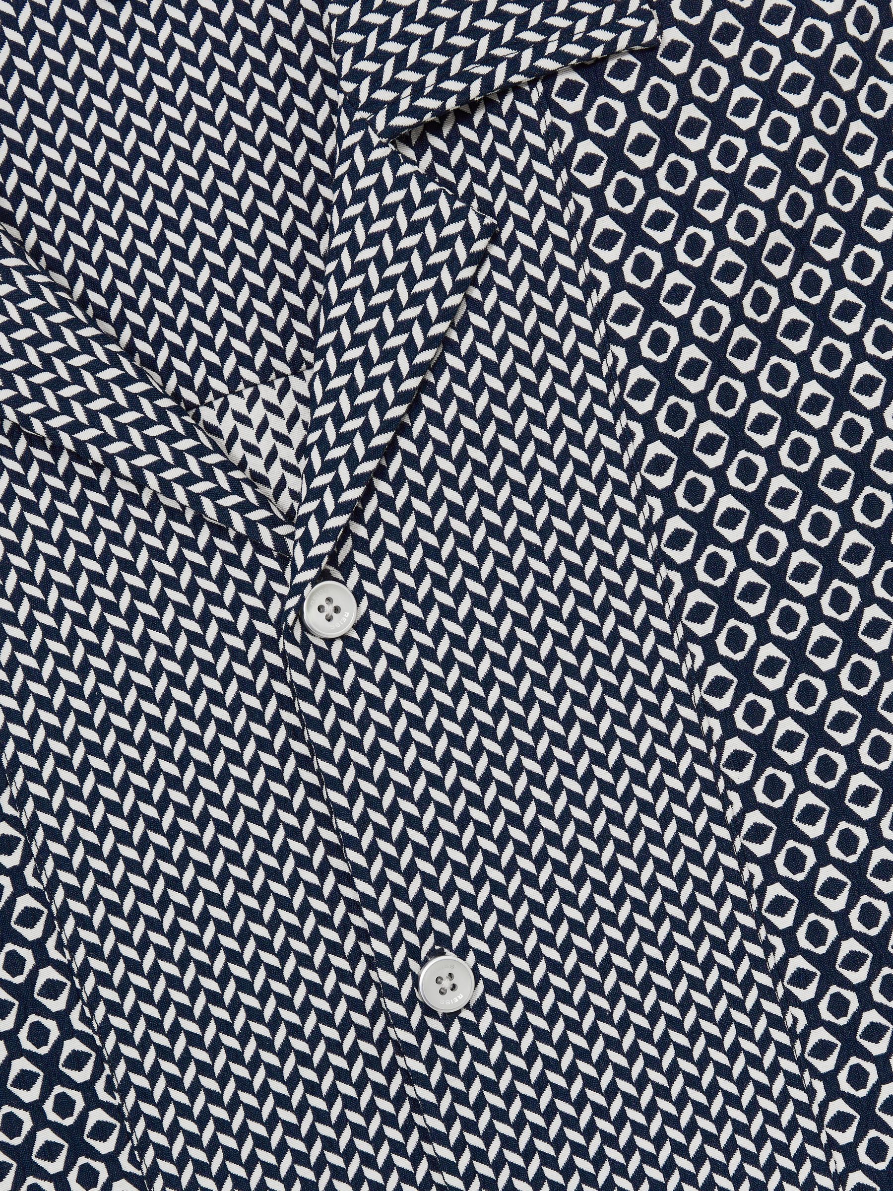 Geometric-Jacquard Cuban-Collar Shirt in Navy/White