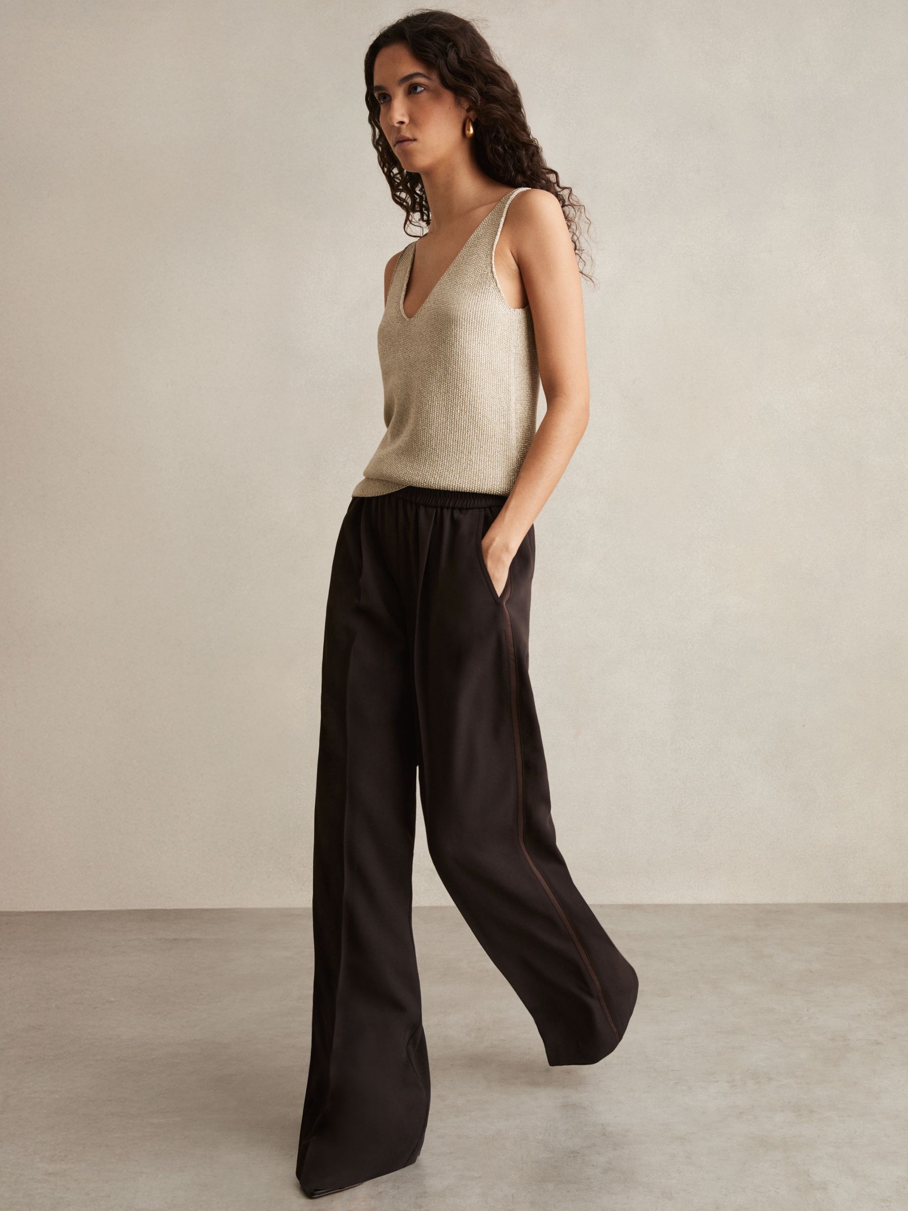 Petite Elasticated Side Stripe Wide Leg Trousers in Chocolate Brown