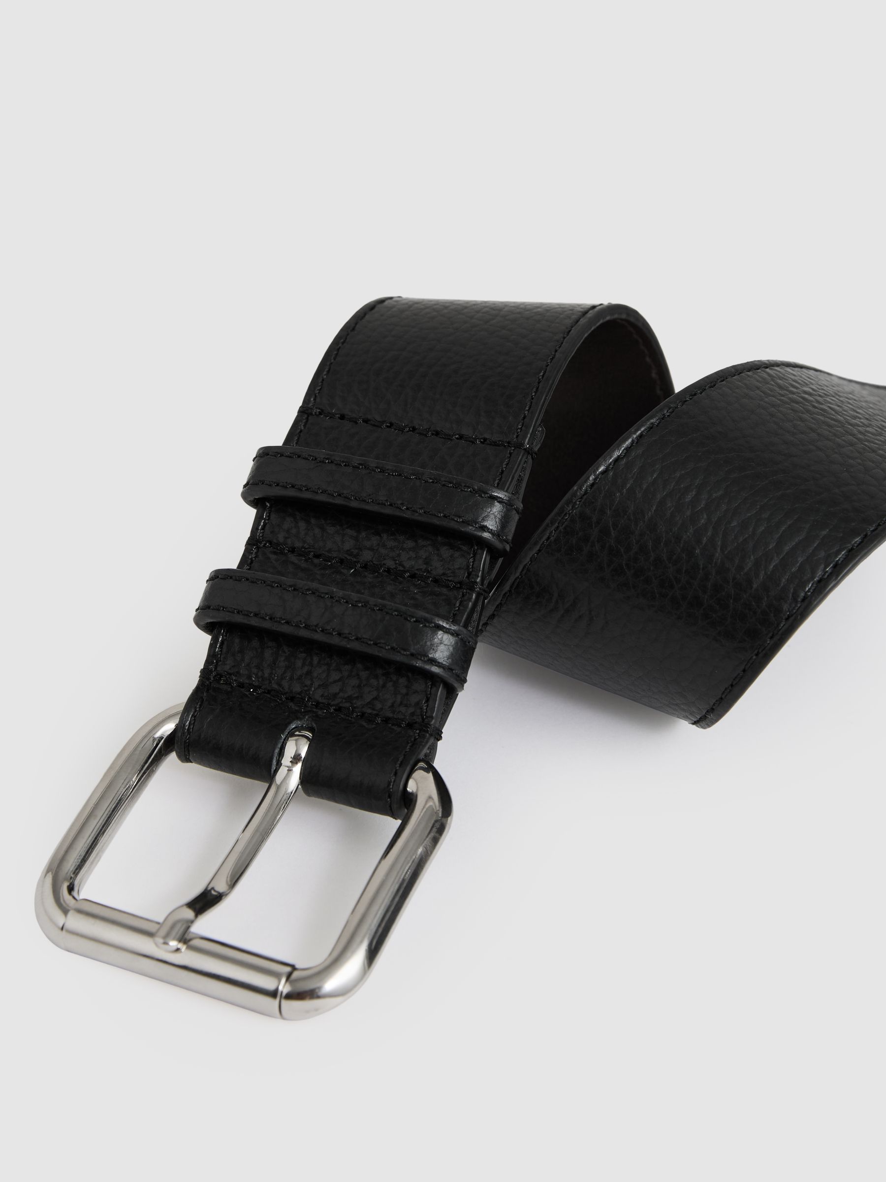 Leather Square Roller Buckle Belt in Black