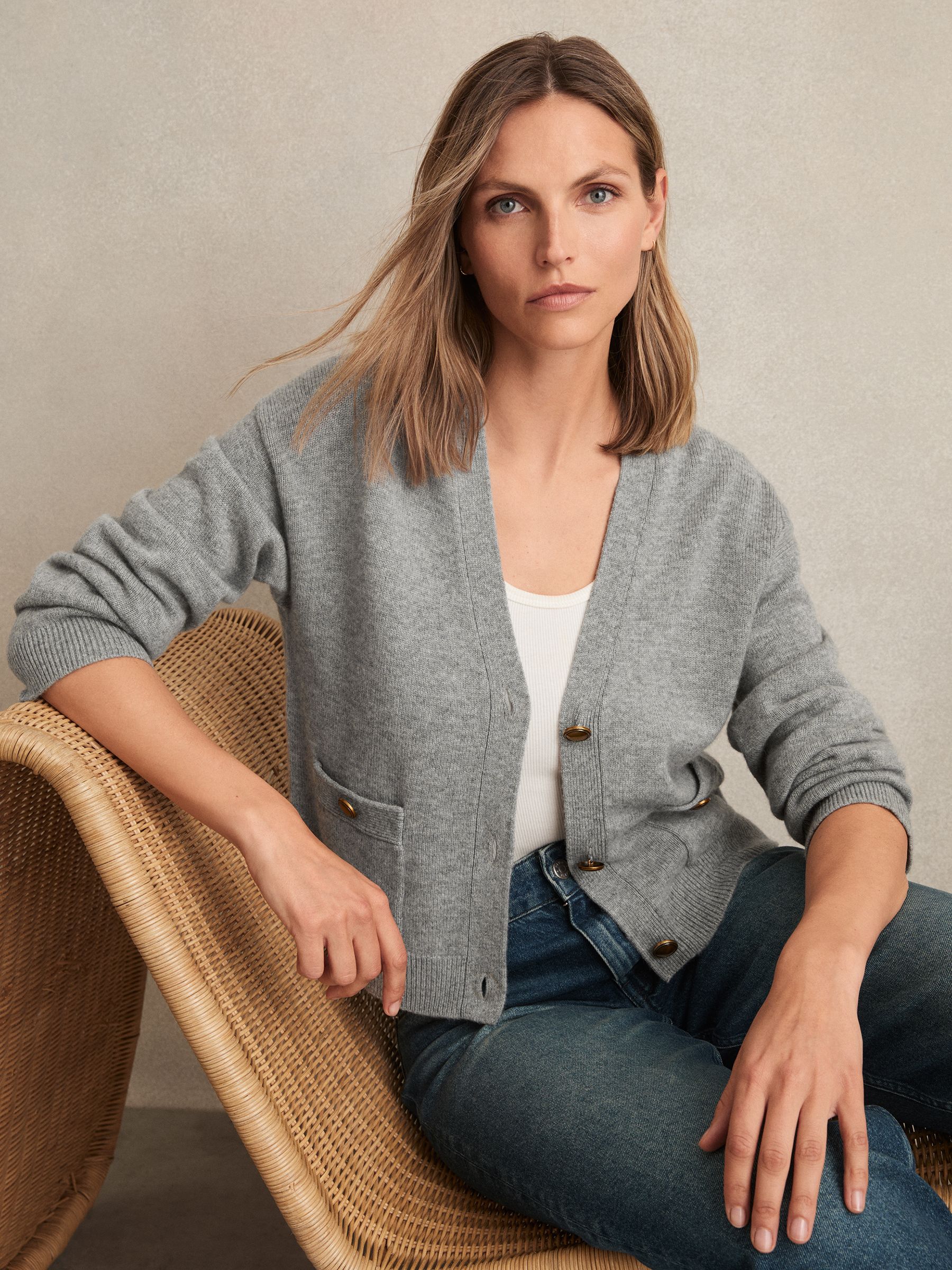 Wool-Cashmere Button Cardigan in Silver Grey