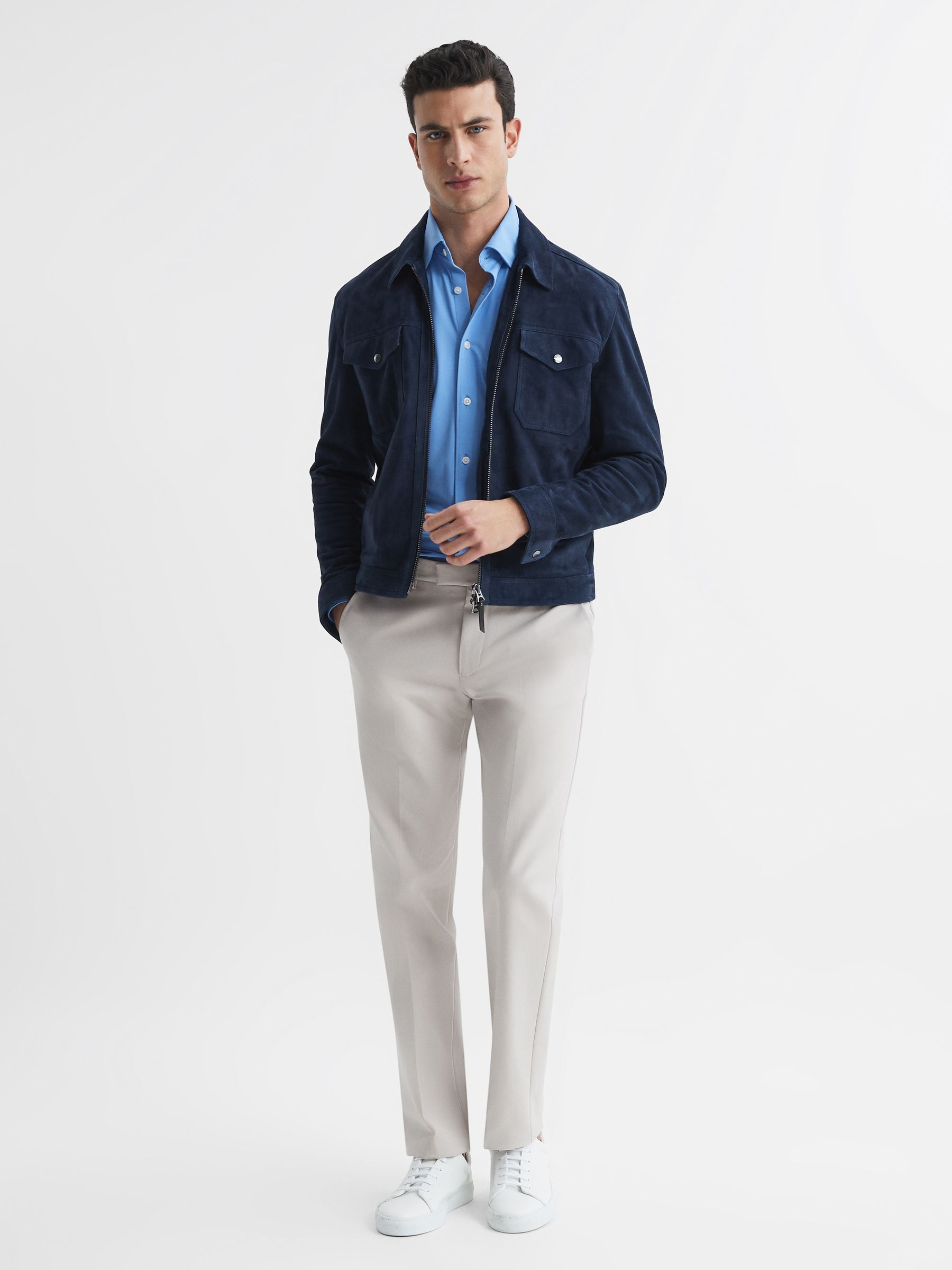 Regular Fit Travel Shirt in Soft Blue