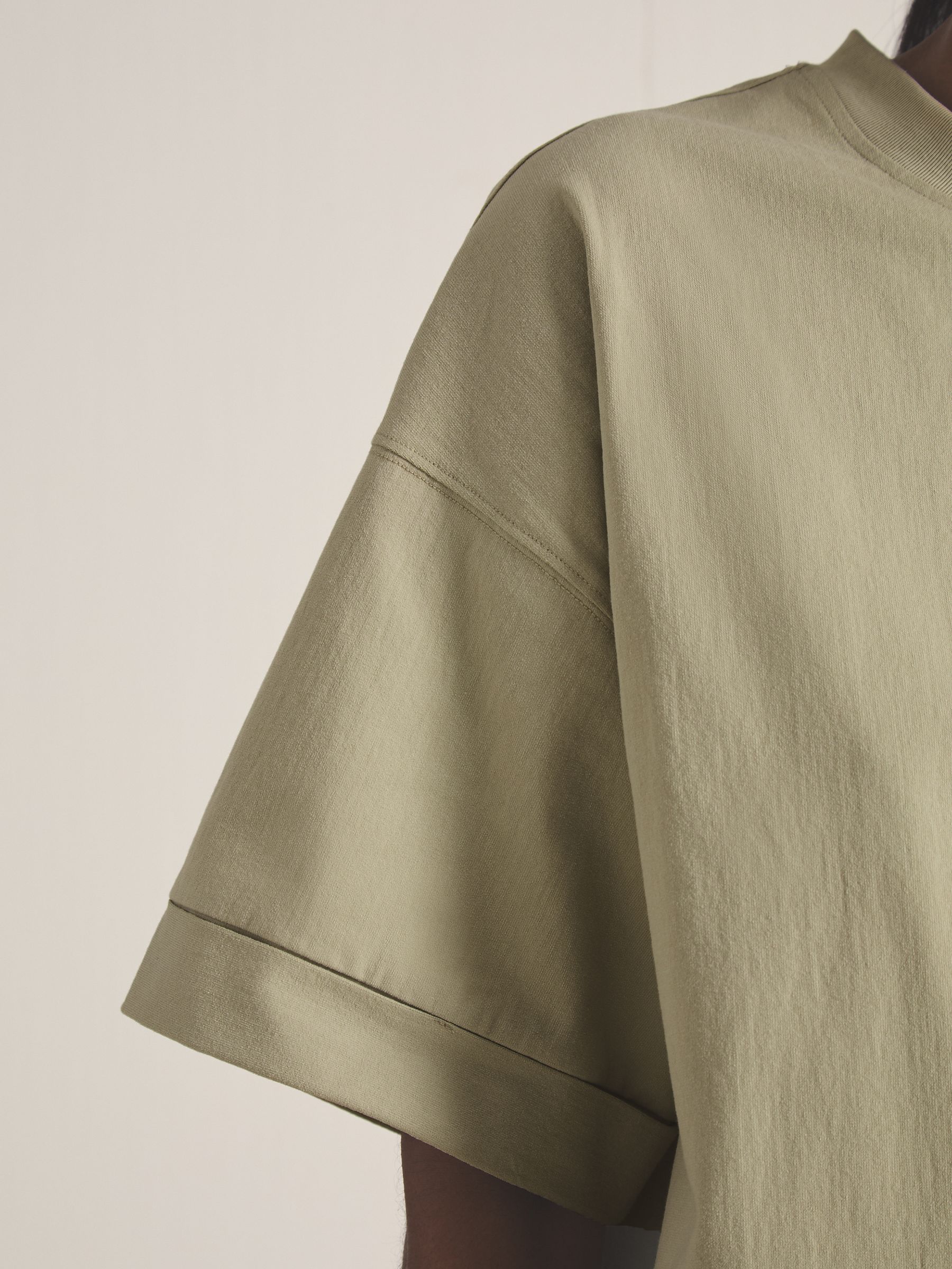 Reiss | Les 100 Ciels Oversize T-Shirt in Sage Green