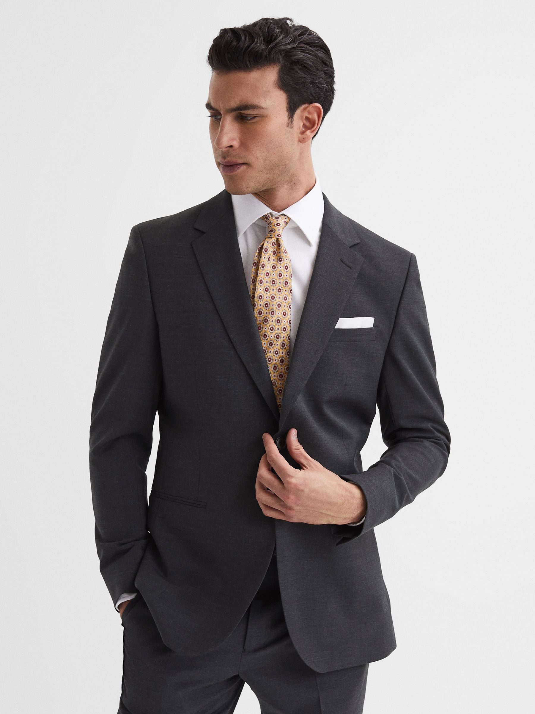 Modern Fit Travel Blazer in Charcoal