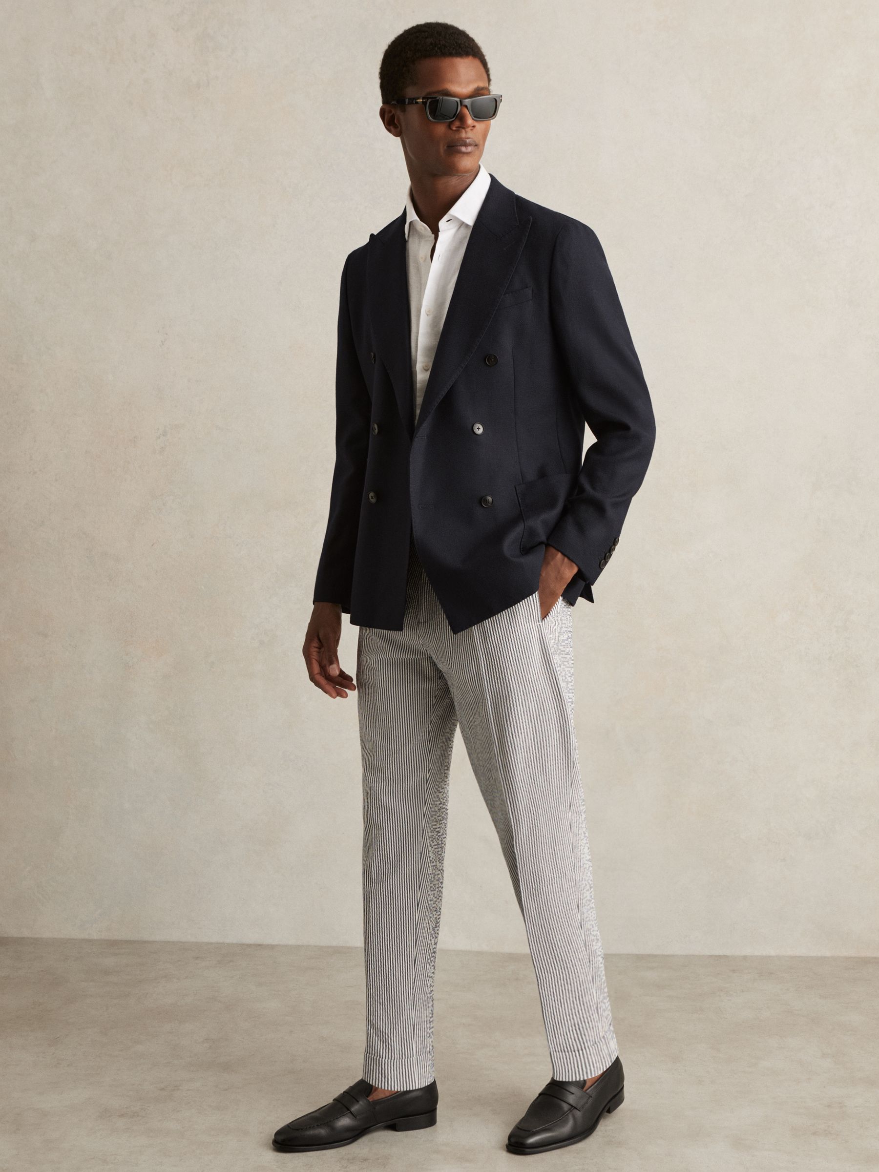 Stretch Seersucker Stripe Trousers in Navy/White