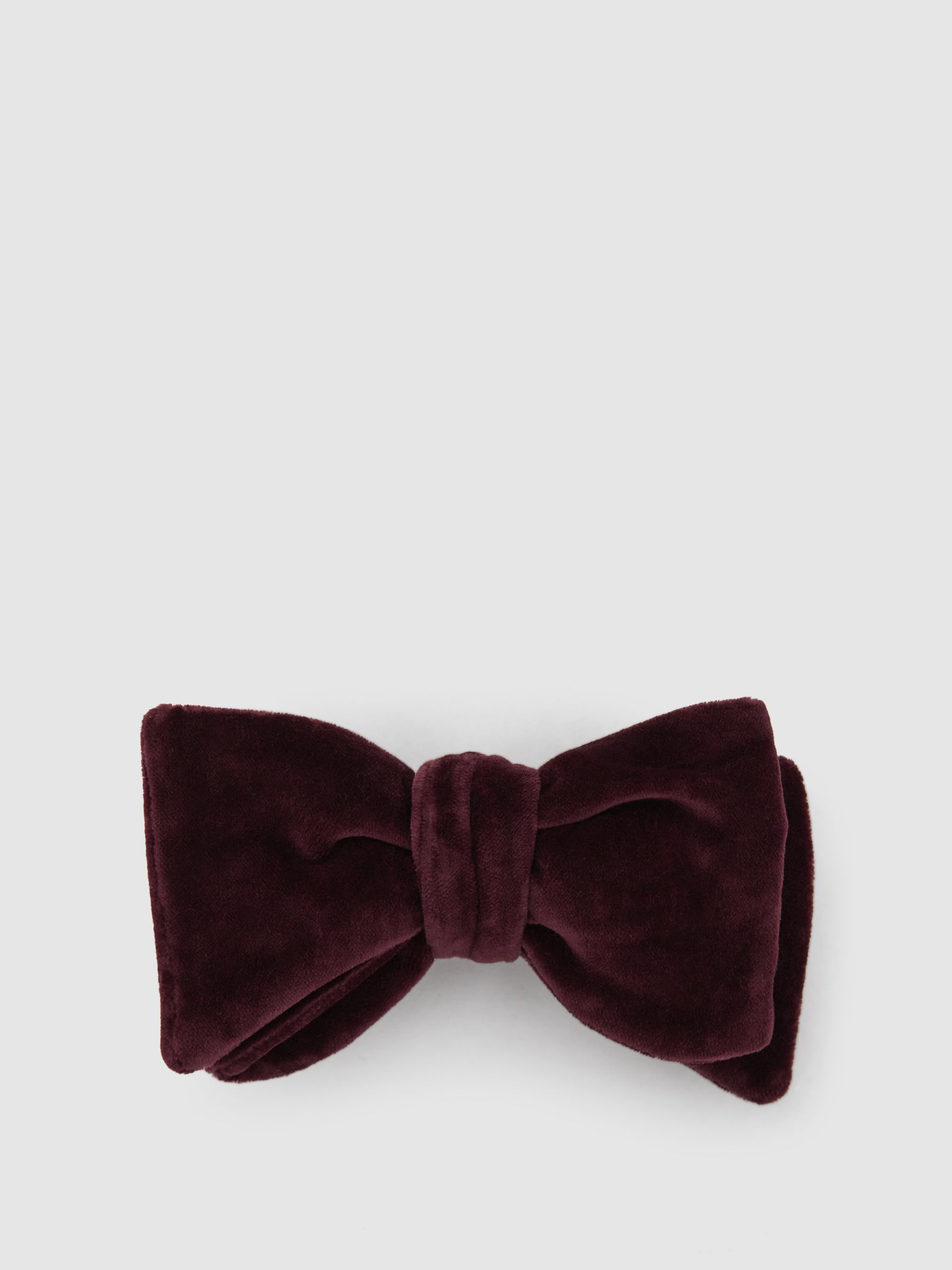 Velvet Bow Tie in Bordeaux