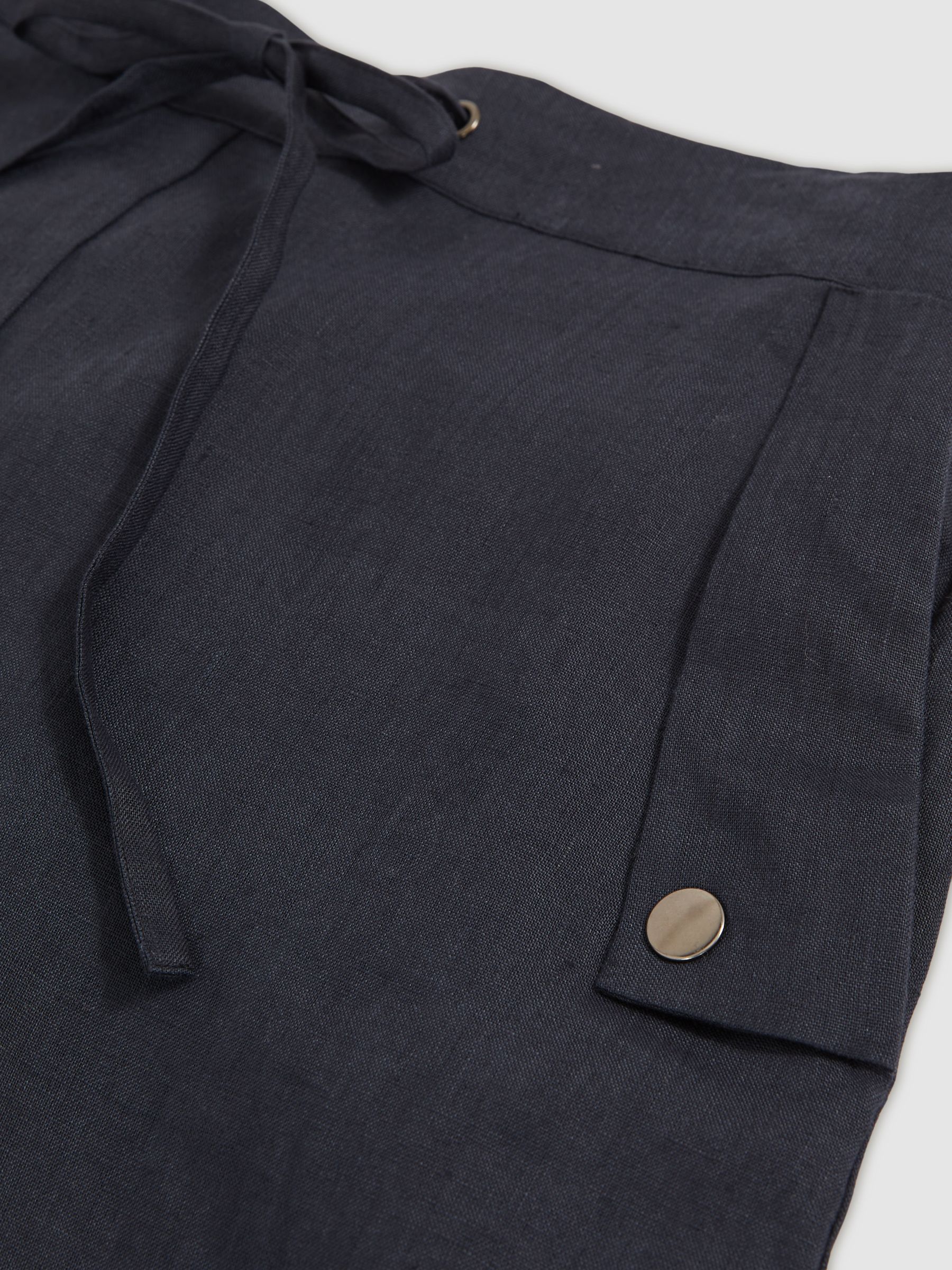 100% Linen Beach Shorts in Navy