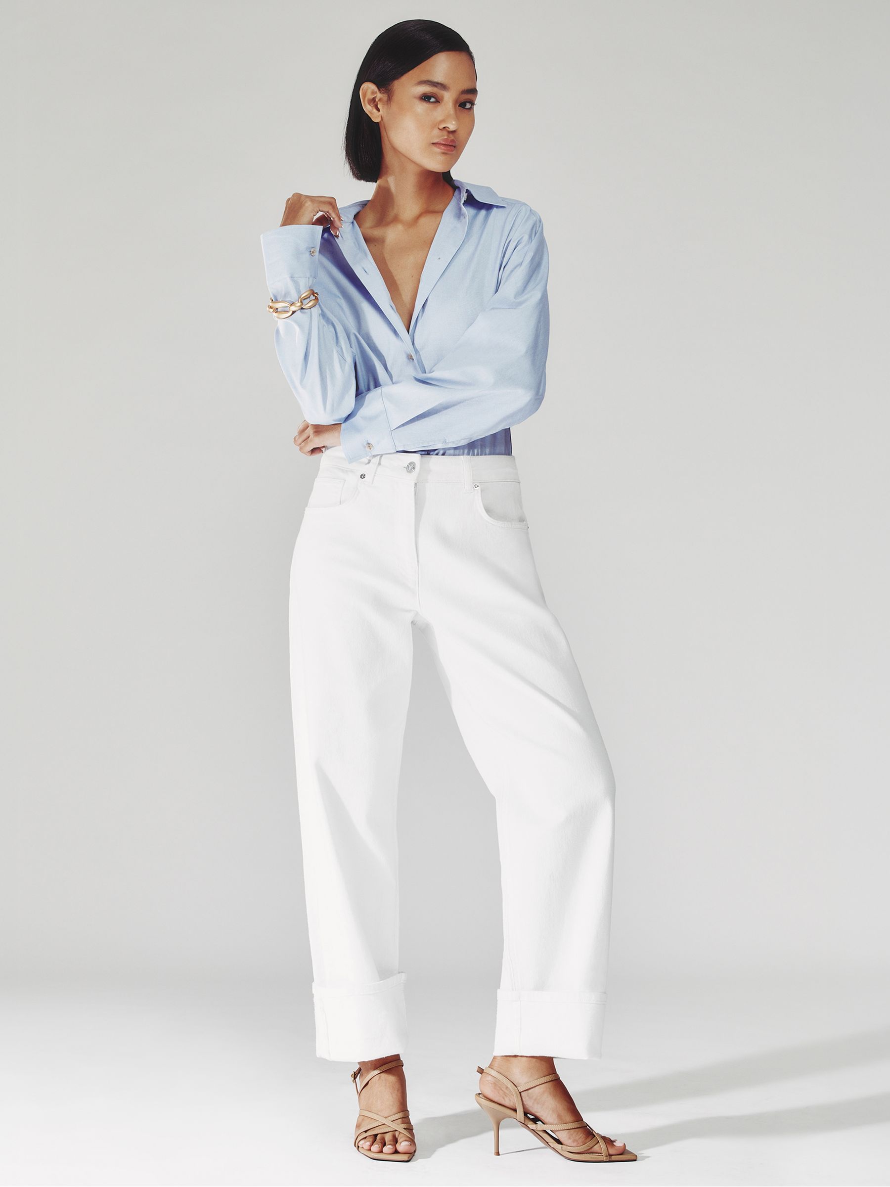 Straight Leg Turn Up Jeans in White