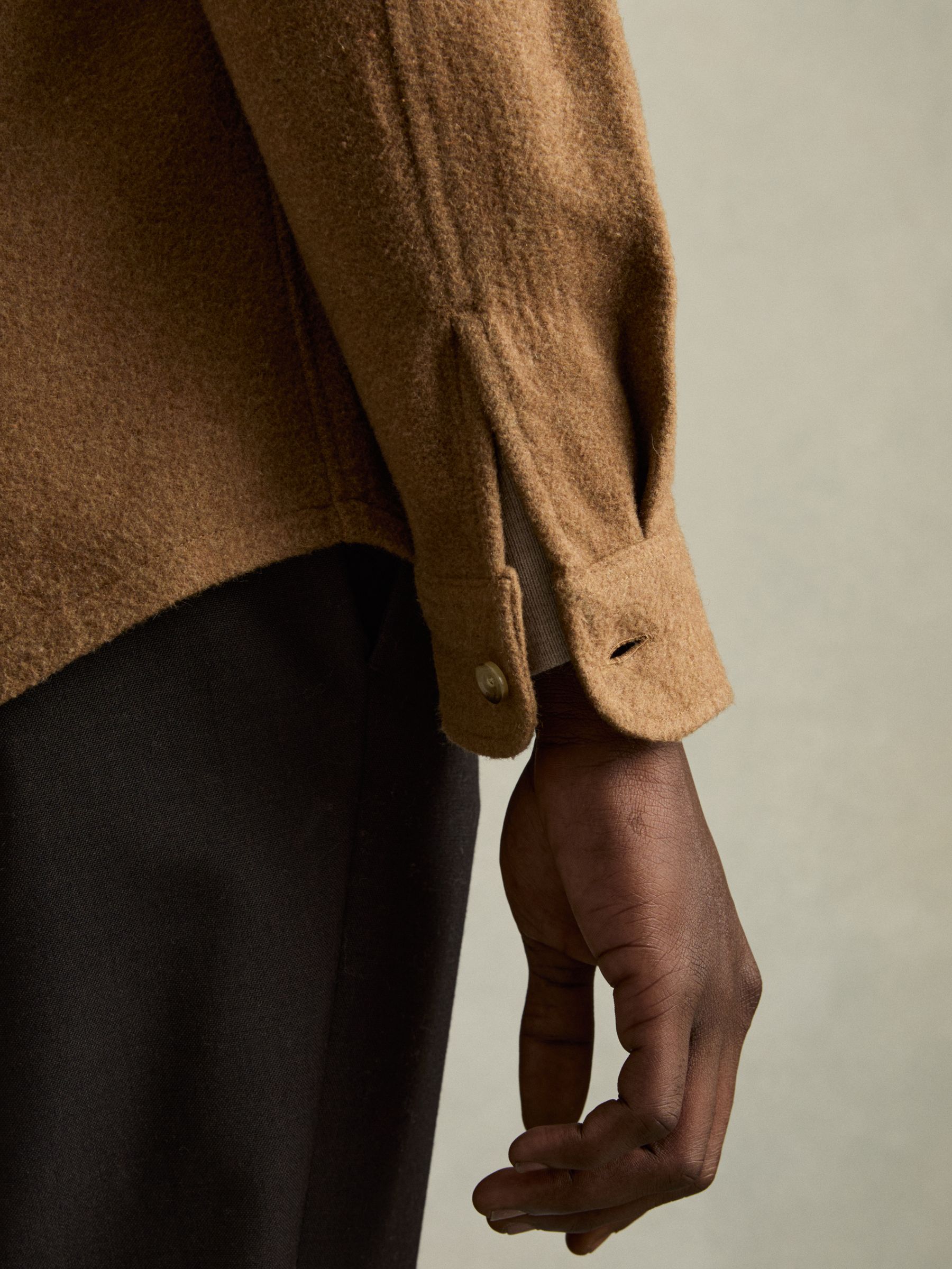 Twin-Pocket Overshirt With Wool in Camel