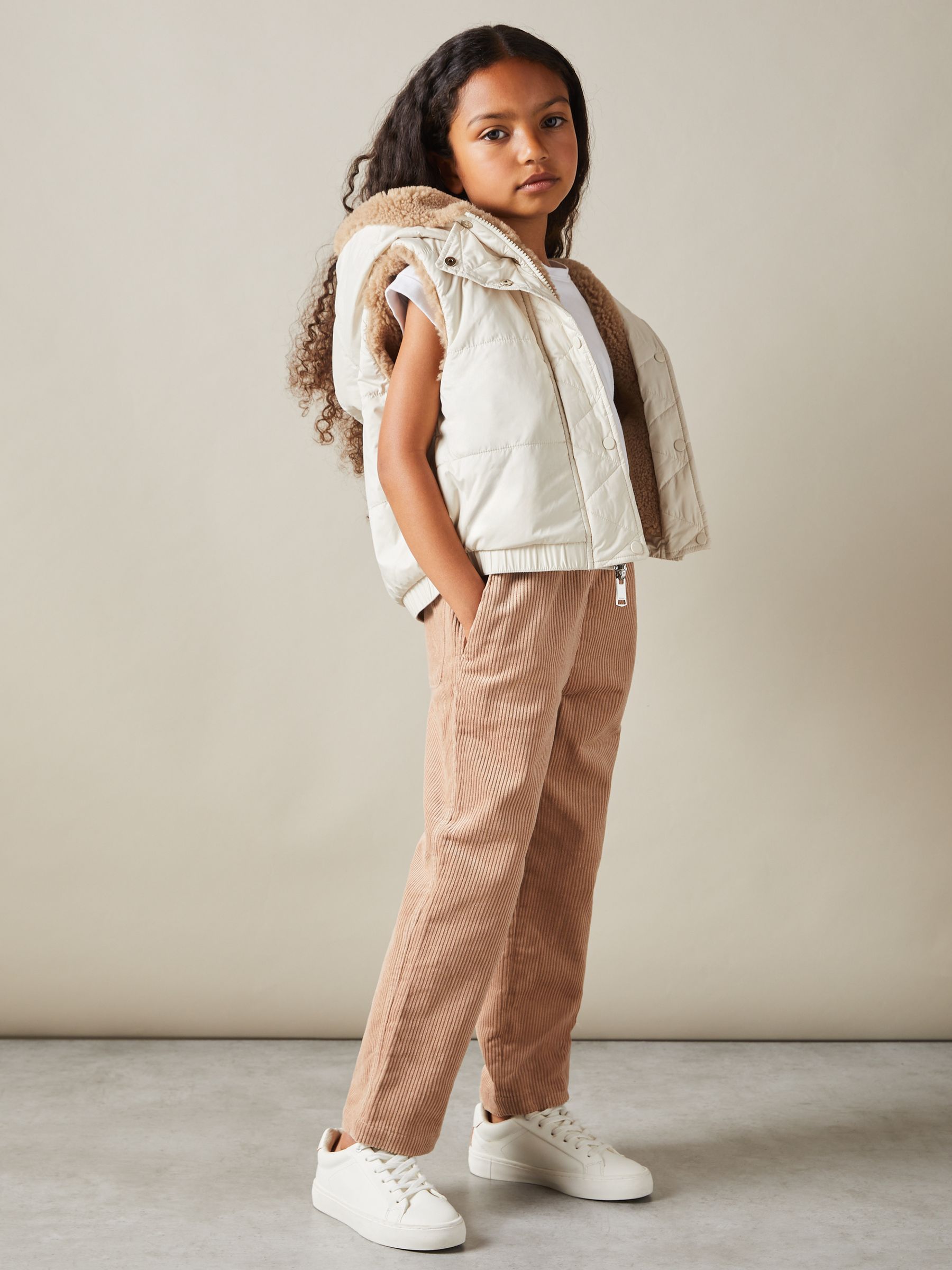 4-9 yrs Reversible Quilted Borg Gilet in Brown