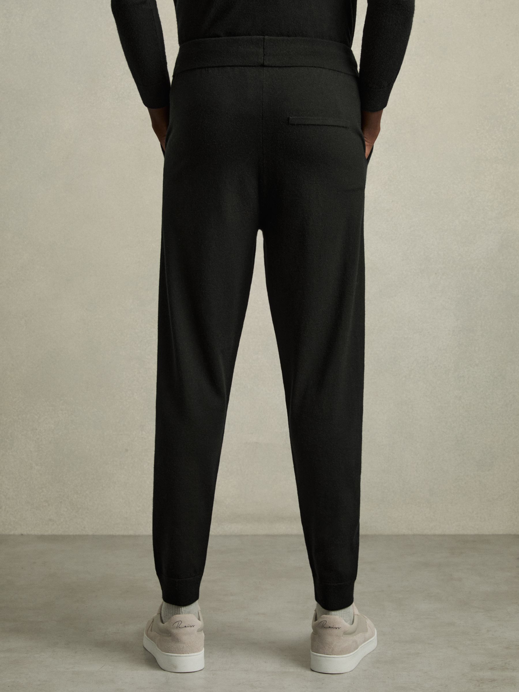Merino-Blend Stretch Joggers in Black