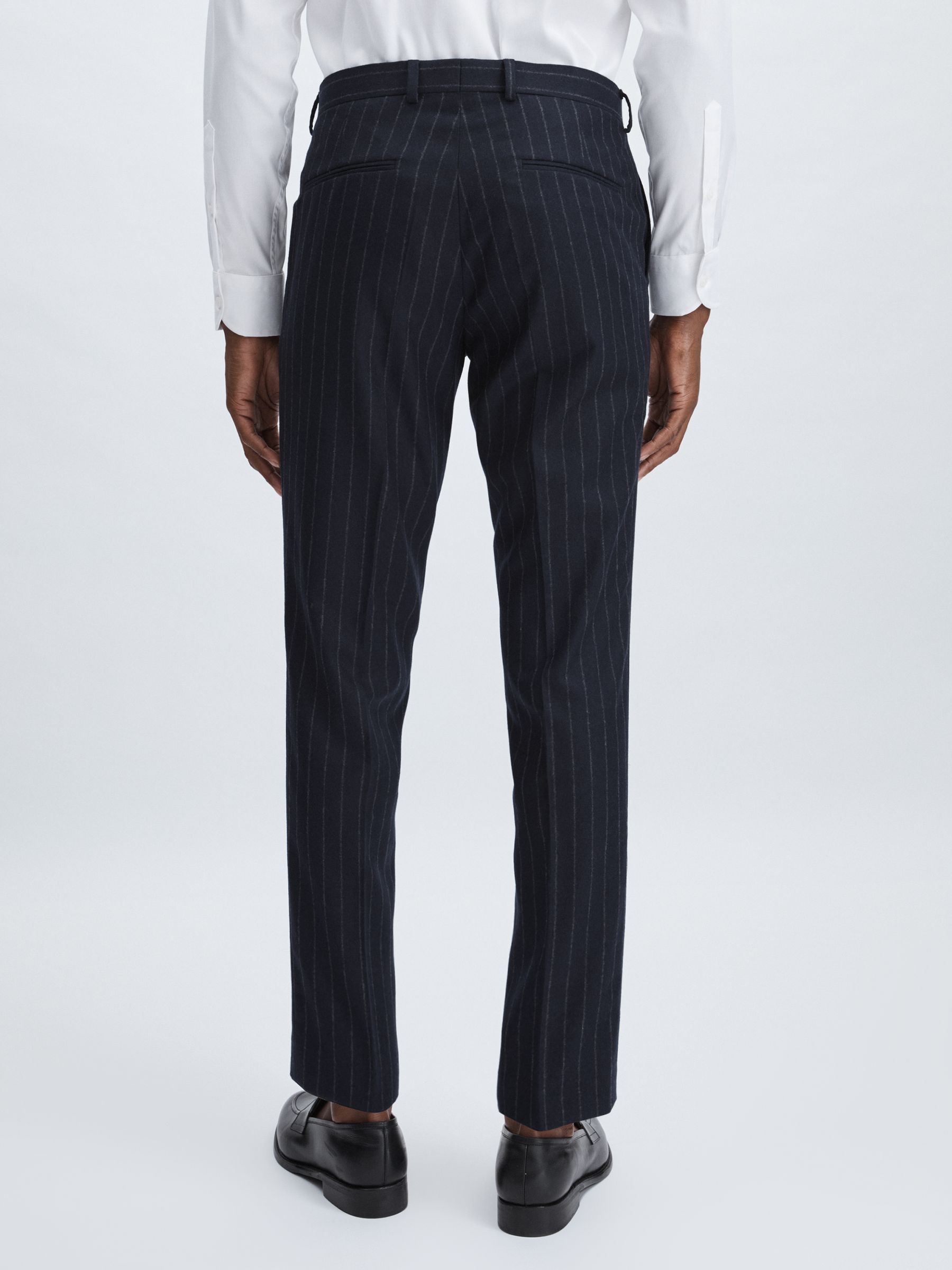 Oscar Jacobson 100% Wool Slim-Fit Pinstripe Suit Trousers in Navy