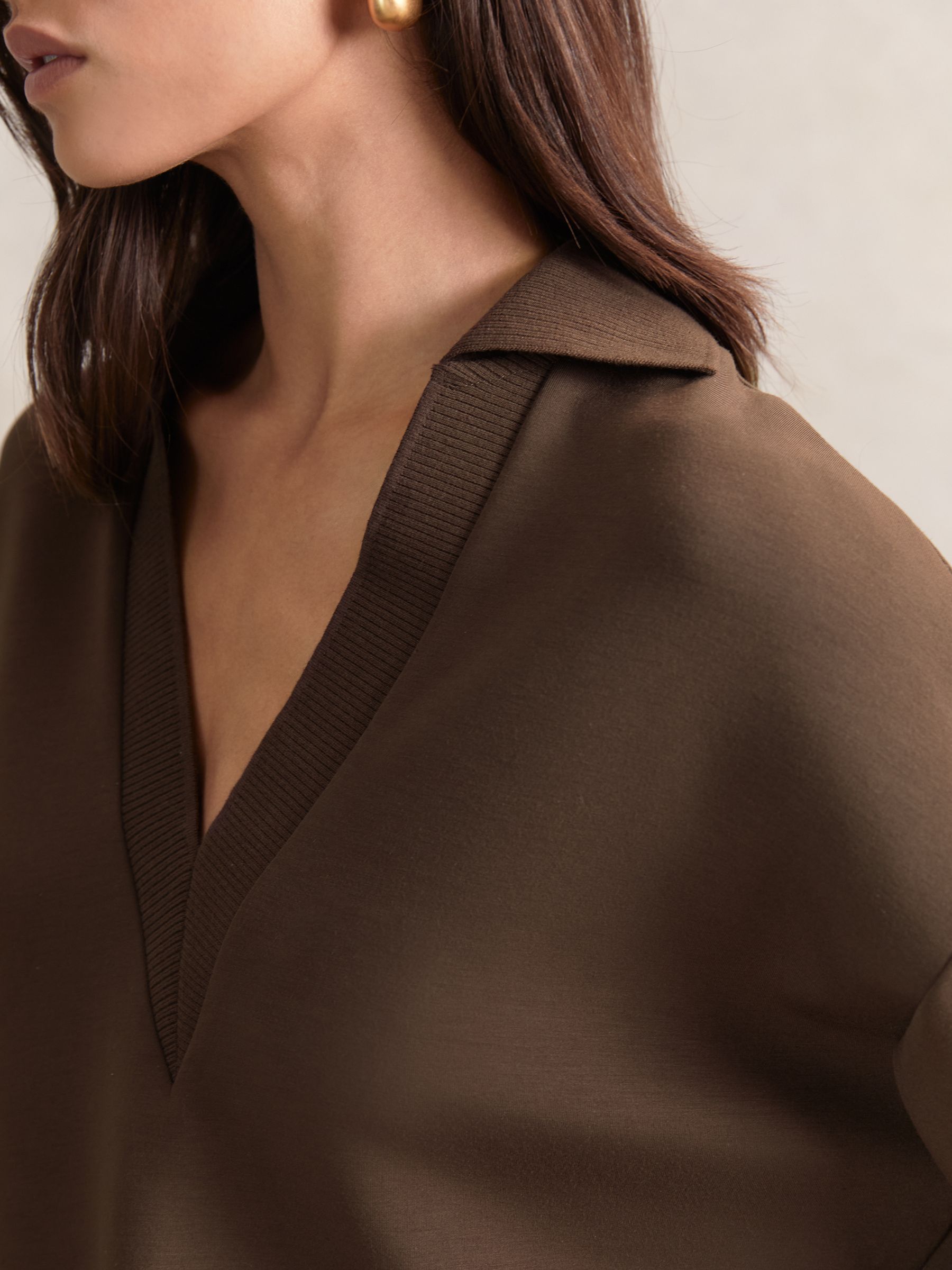 Interlock Open-Collar Sweatshirt in Chocolate