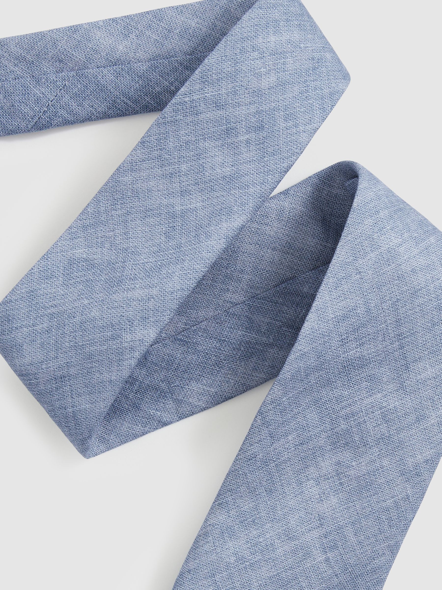 Linen Textured Tie in Soft Blue