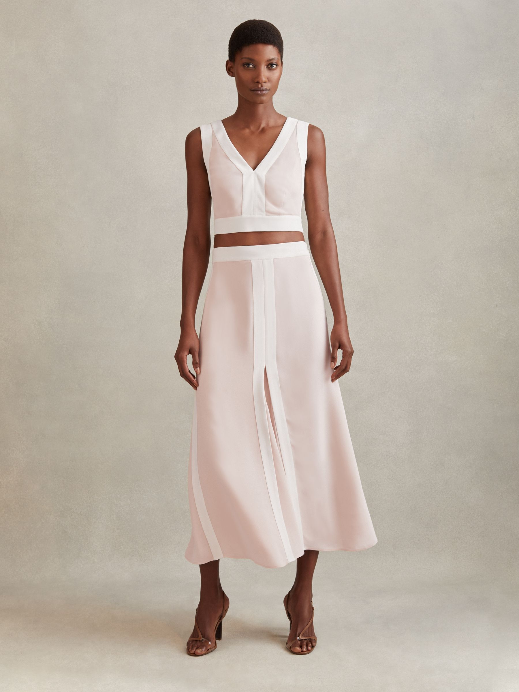 Contrast Trim Co-Ord Crop Top in Nude/Ivory