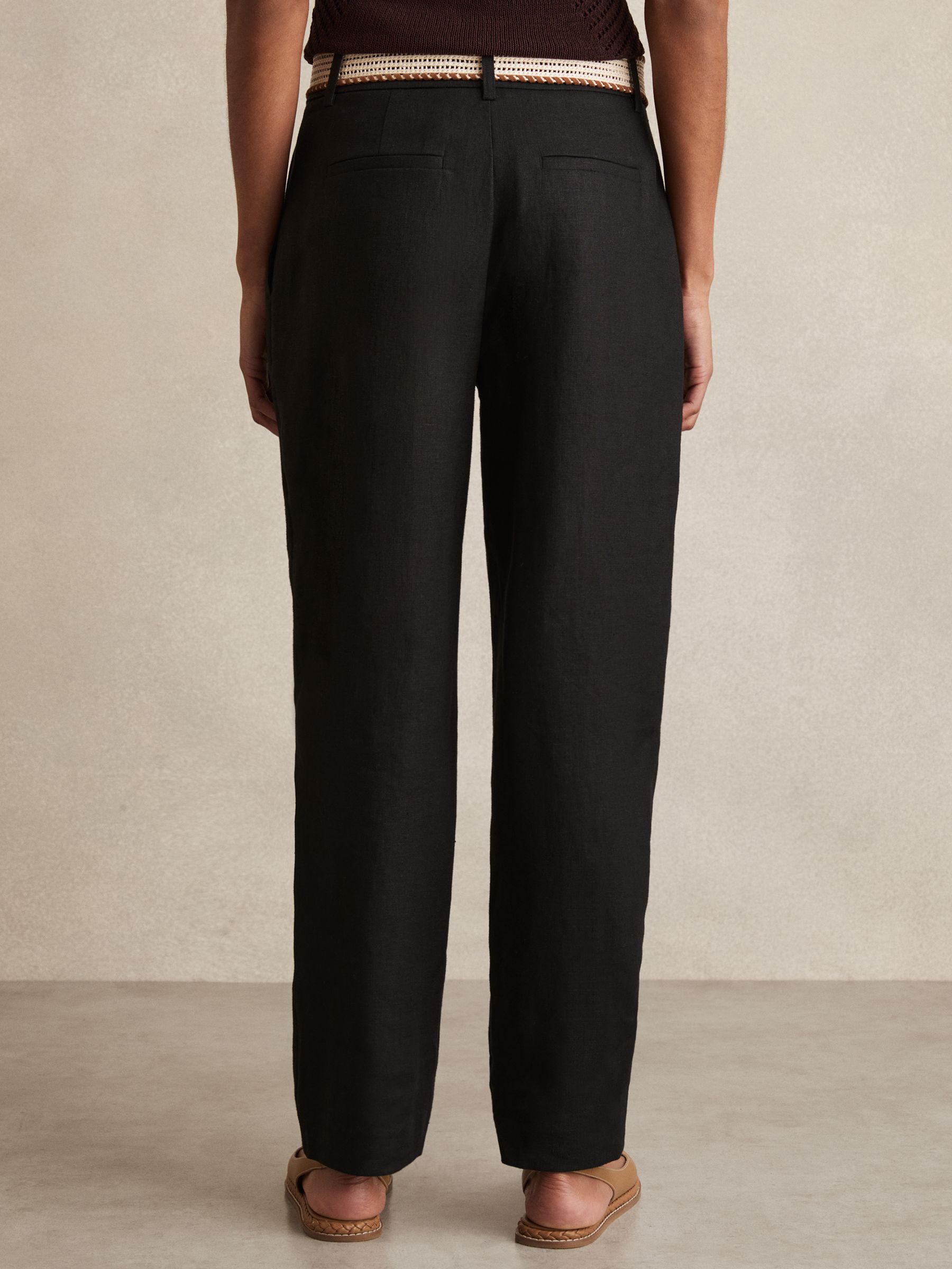 Linen Belted Tapered Trousers in Black