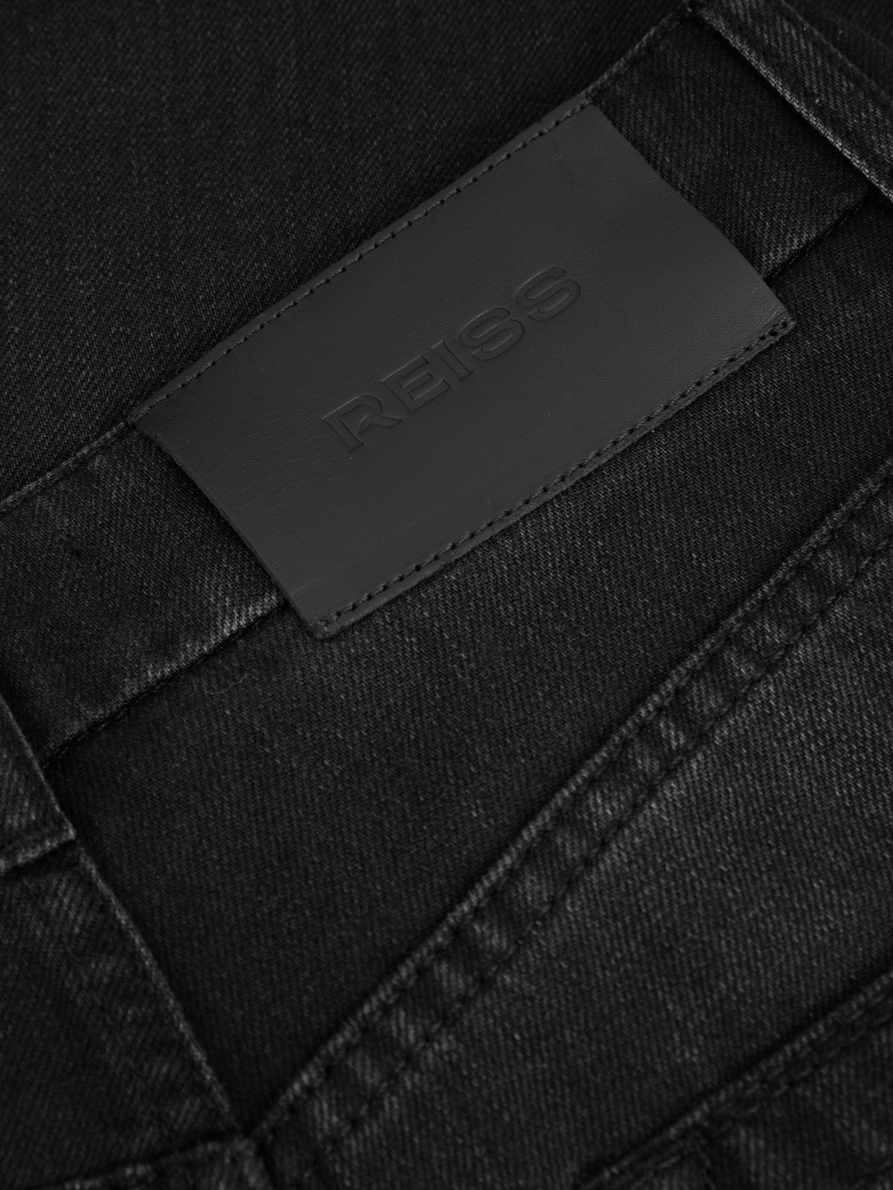 Petite Double Pleat Wide Leg Jeans in Black