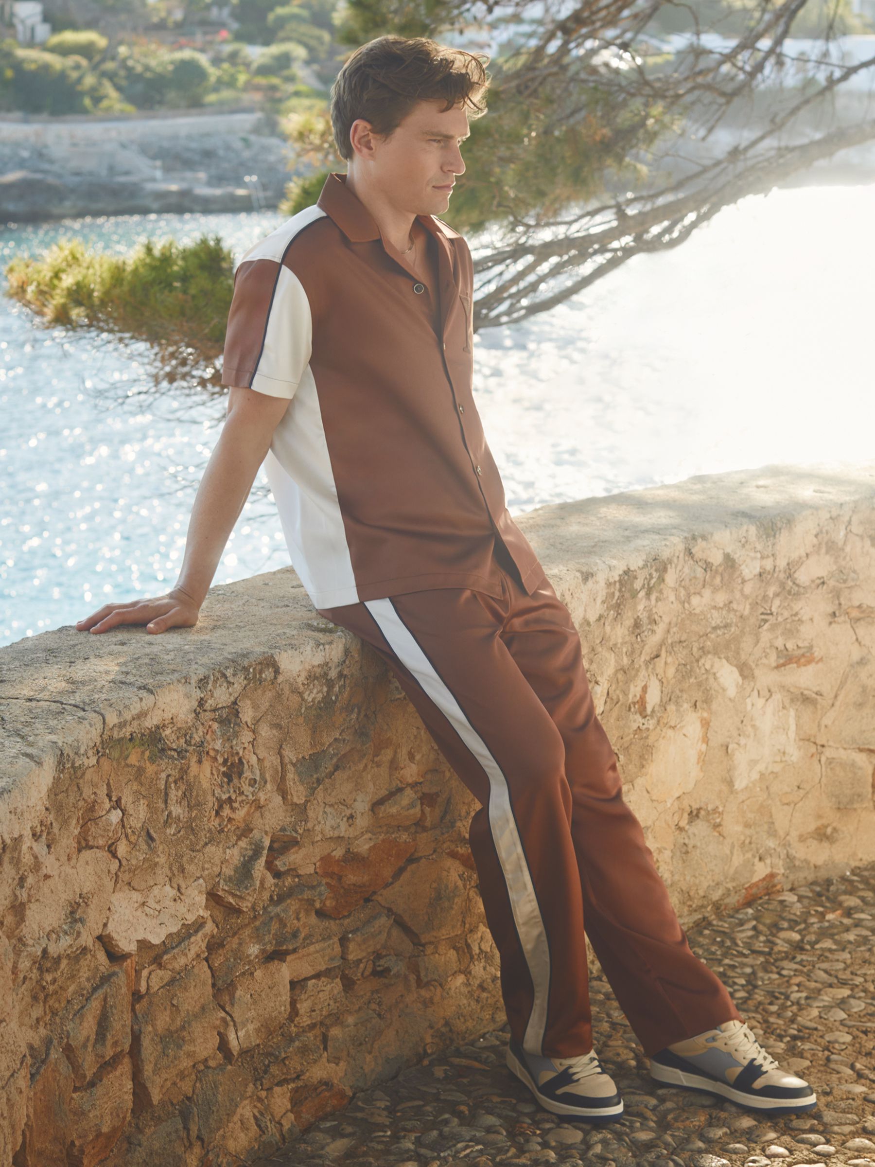 Noto Tobacco/Ecru Ché Satin Effect Colourblock Cuban Collar Shirt