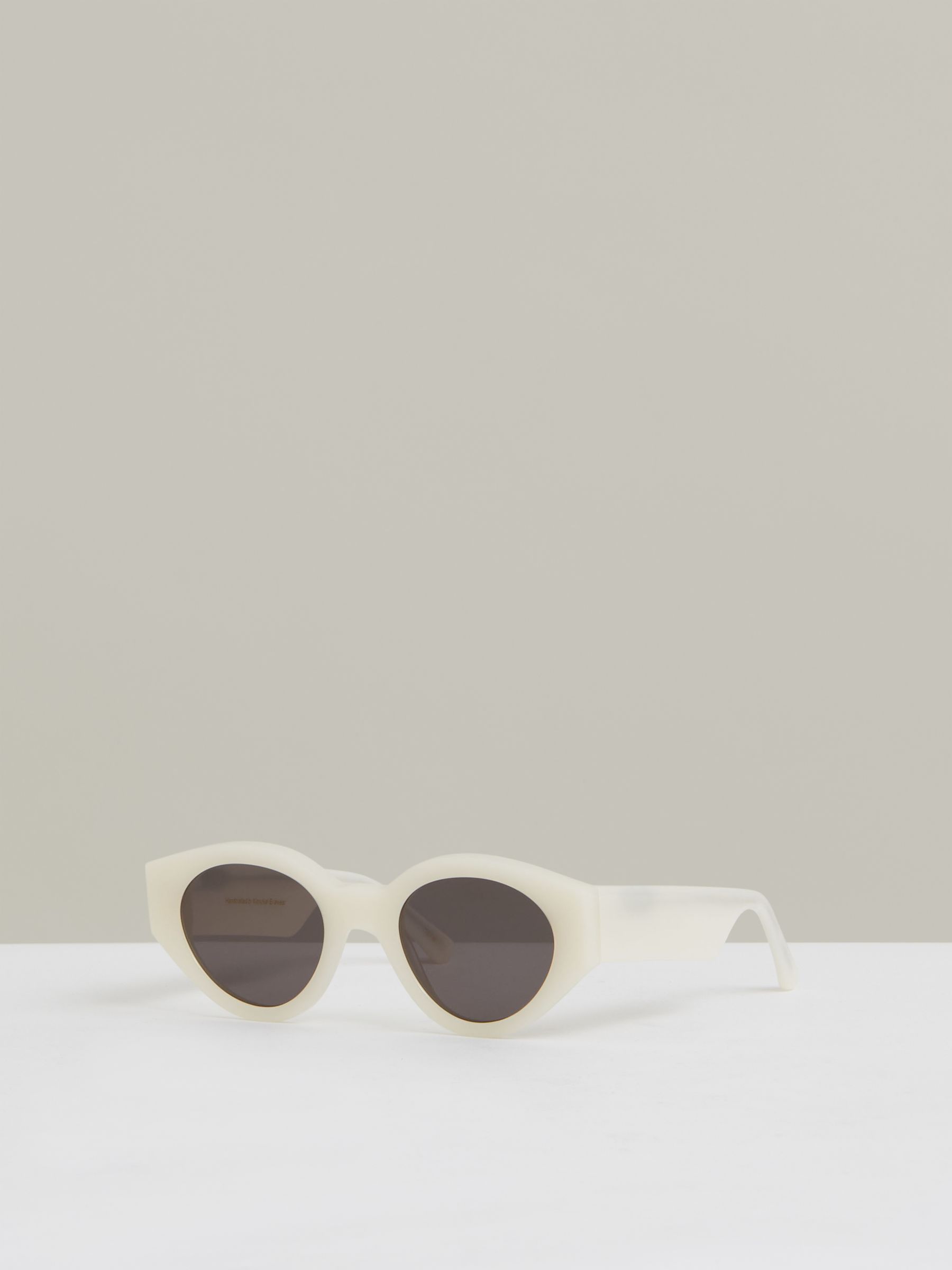 Monokel Eyewear Oval Sunglasses in Pearl Cream