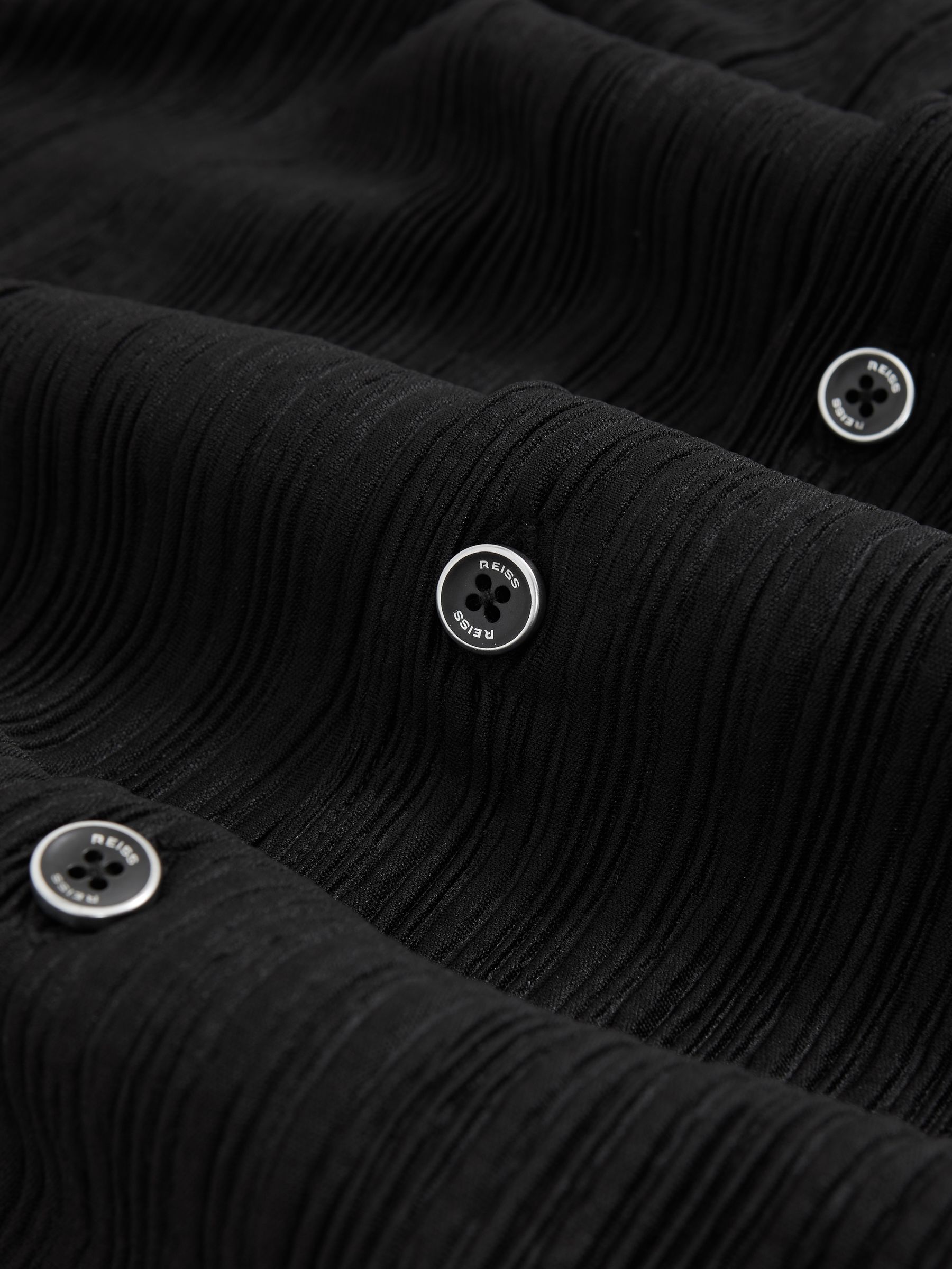 Plissé Cuban-Collar Long-Sleeve Shirt in Black