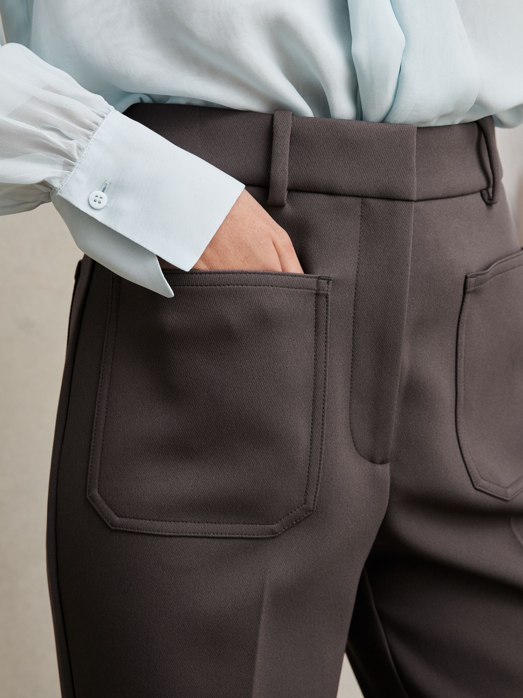 Petite Twill Patch-Pocket Flared Trousers in Mauve Neutral