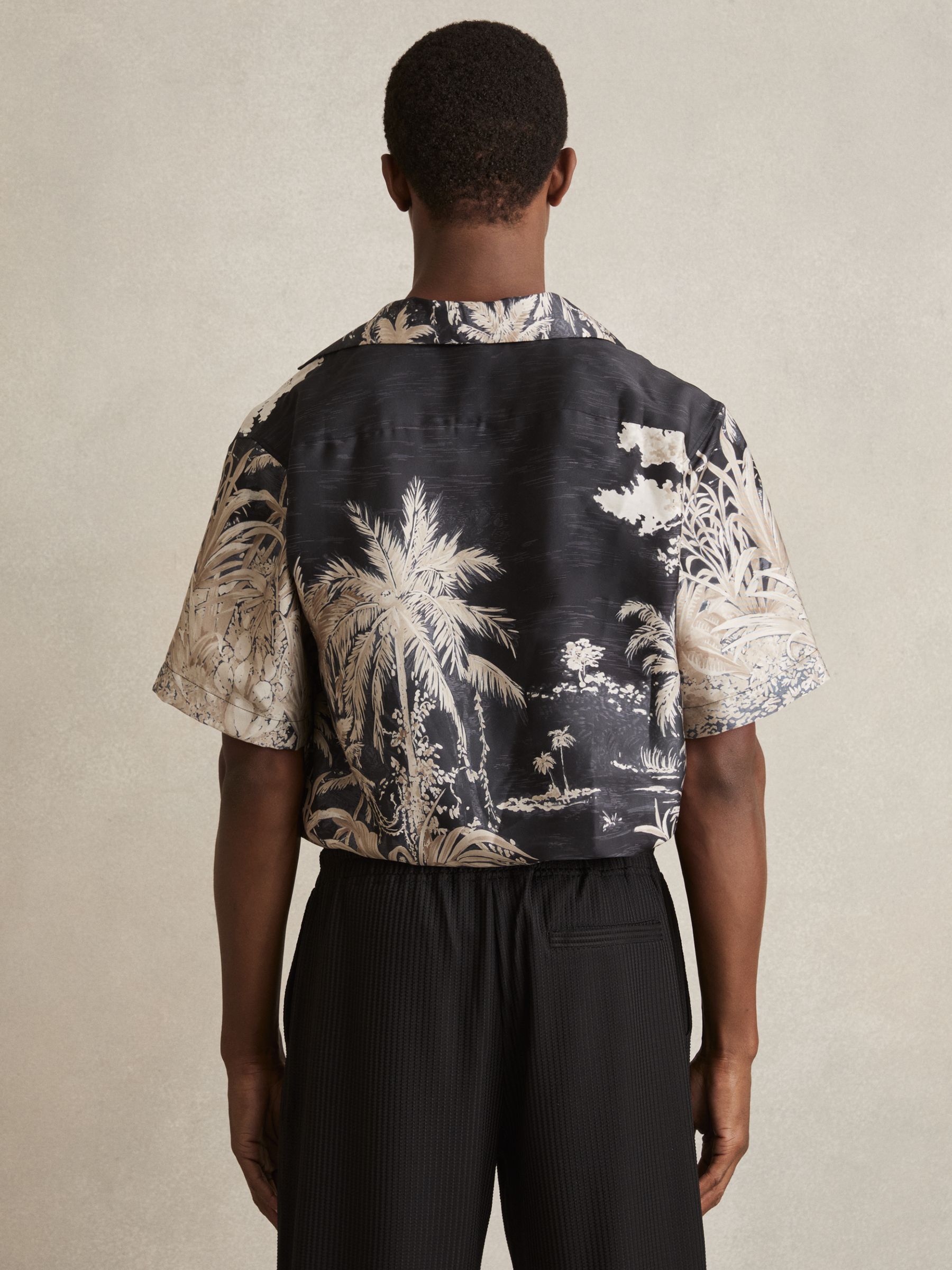 Jungle Print Cuban-Collar Shirt in Black