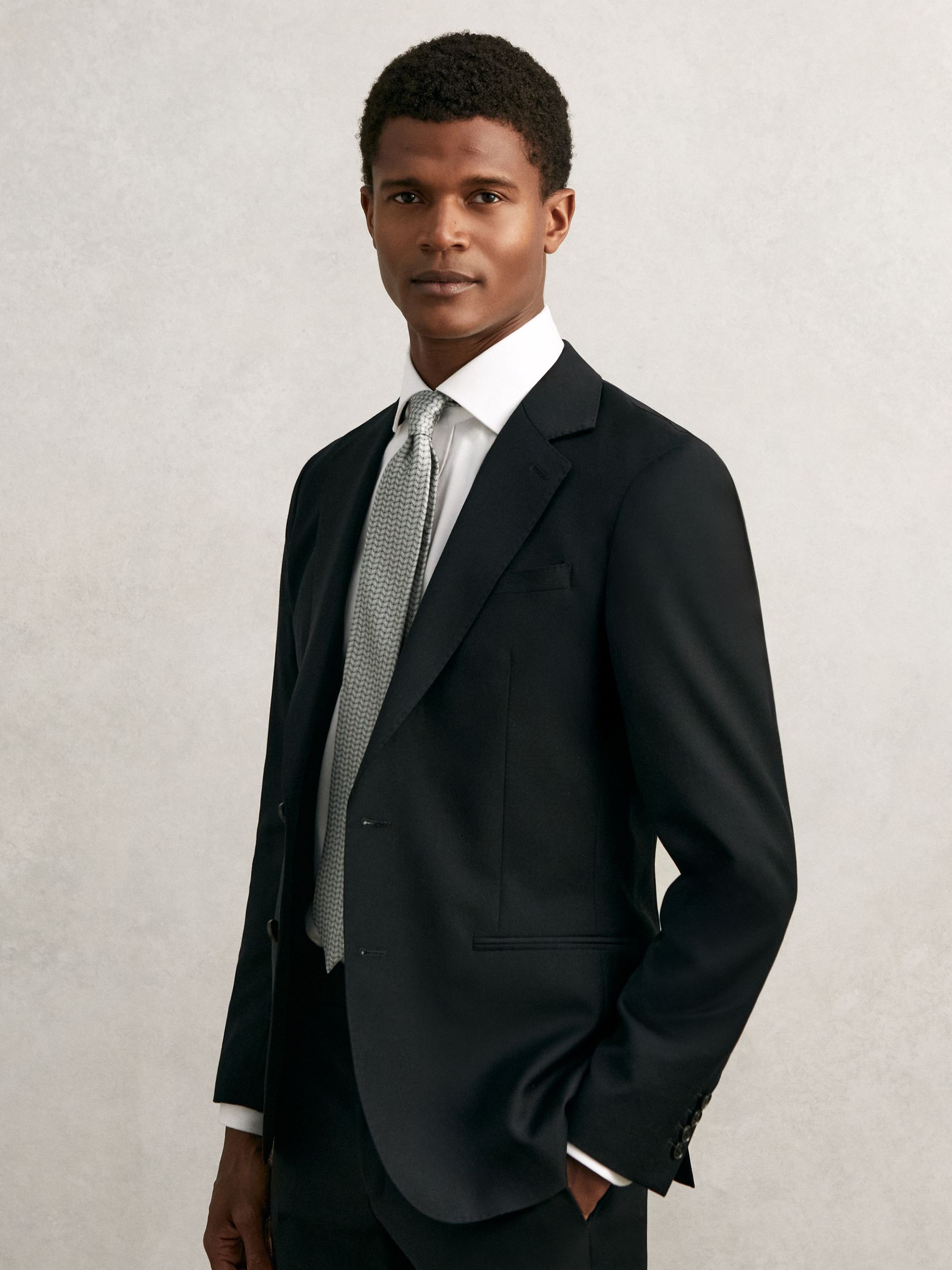 Silk Geometric-Chain Print Tie in Sage