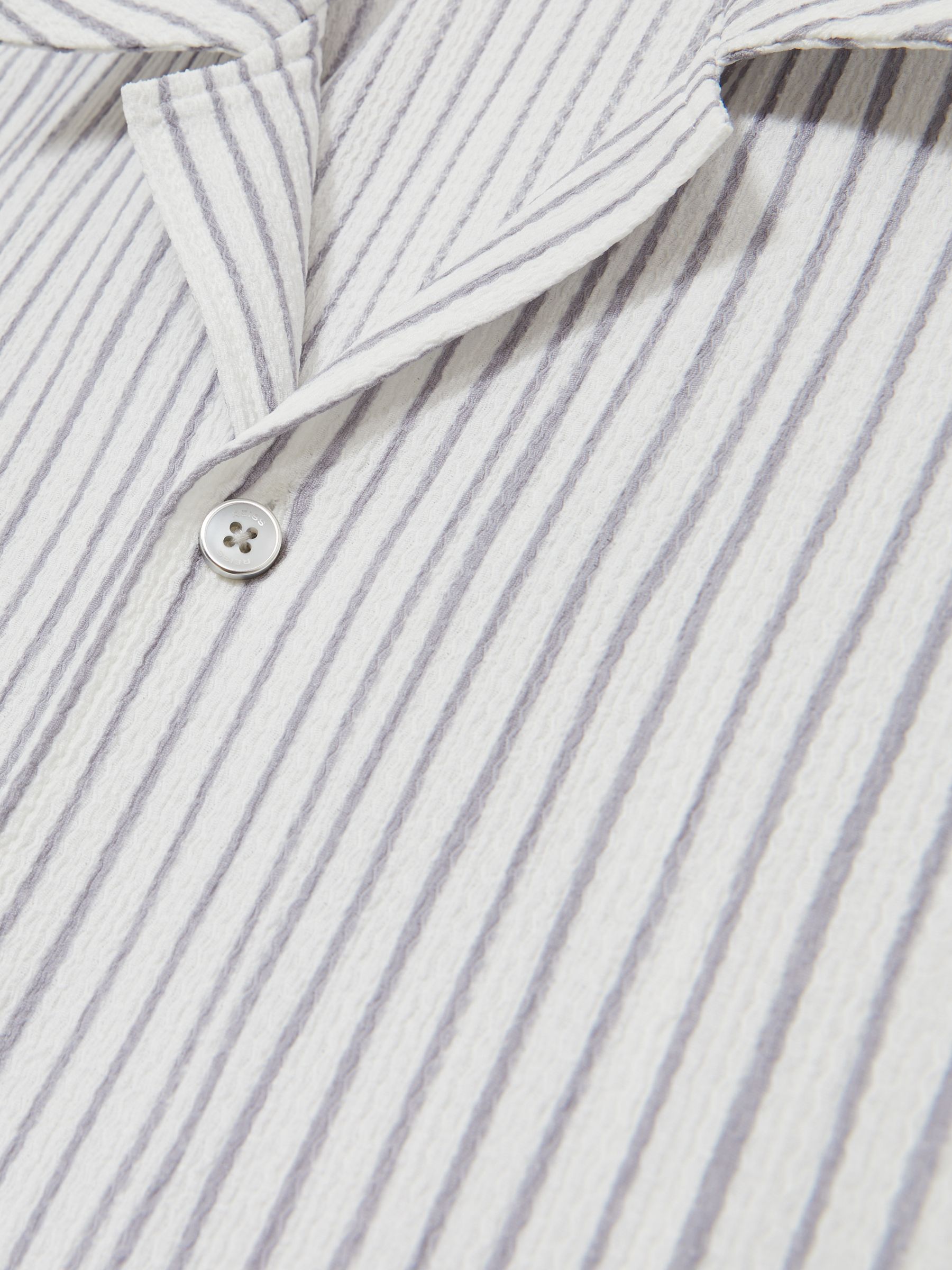 Textured Stripe Cuban Collar Shirt in White/Soft Blue