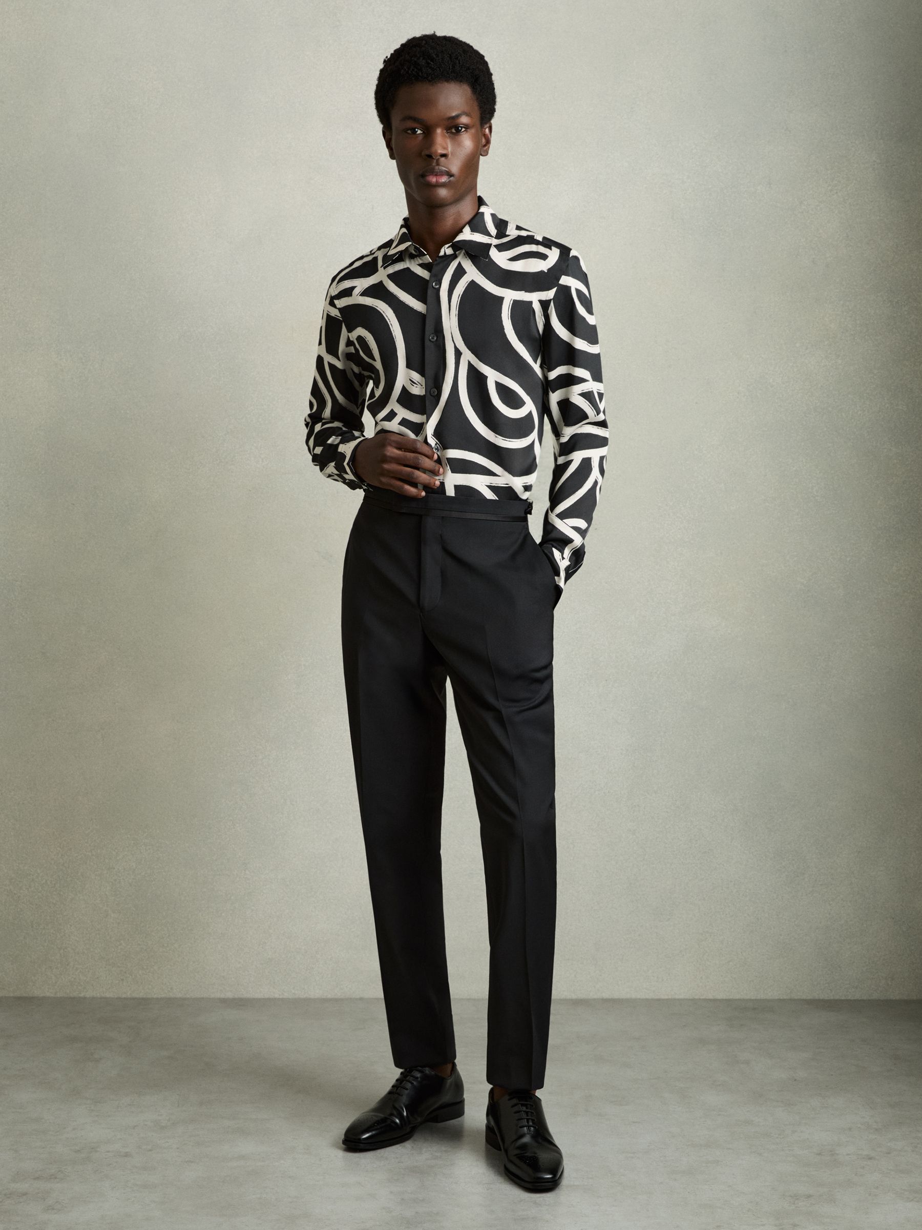 Abstract Painted Print Shirt in Black/White