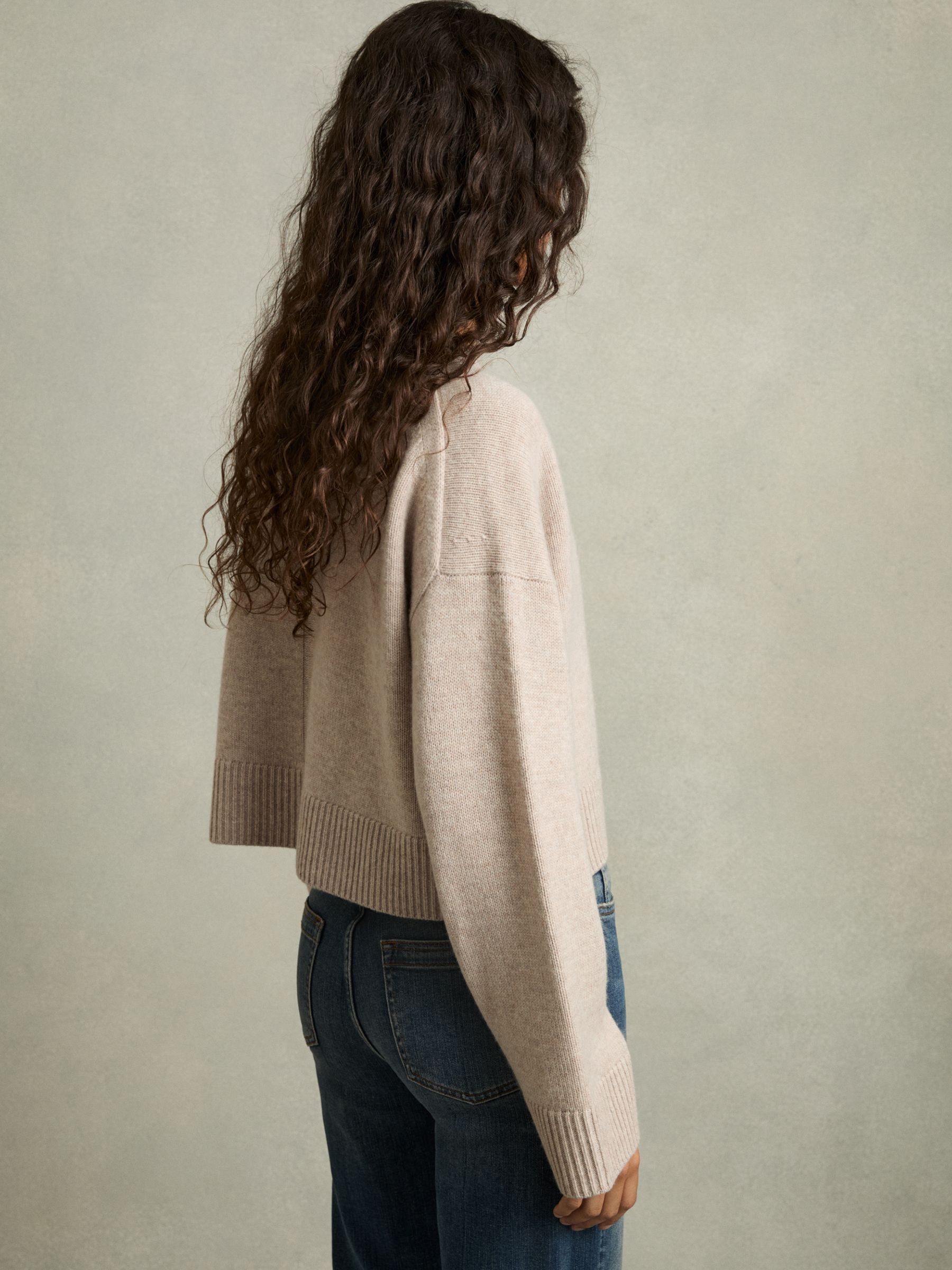 Wool-Cashmere Cropped Cardigan in Oatmeal