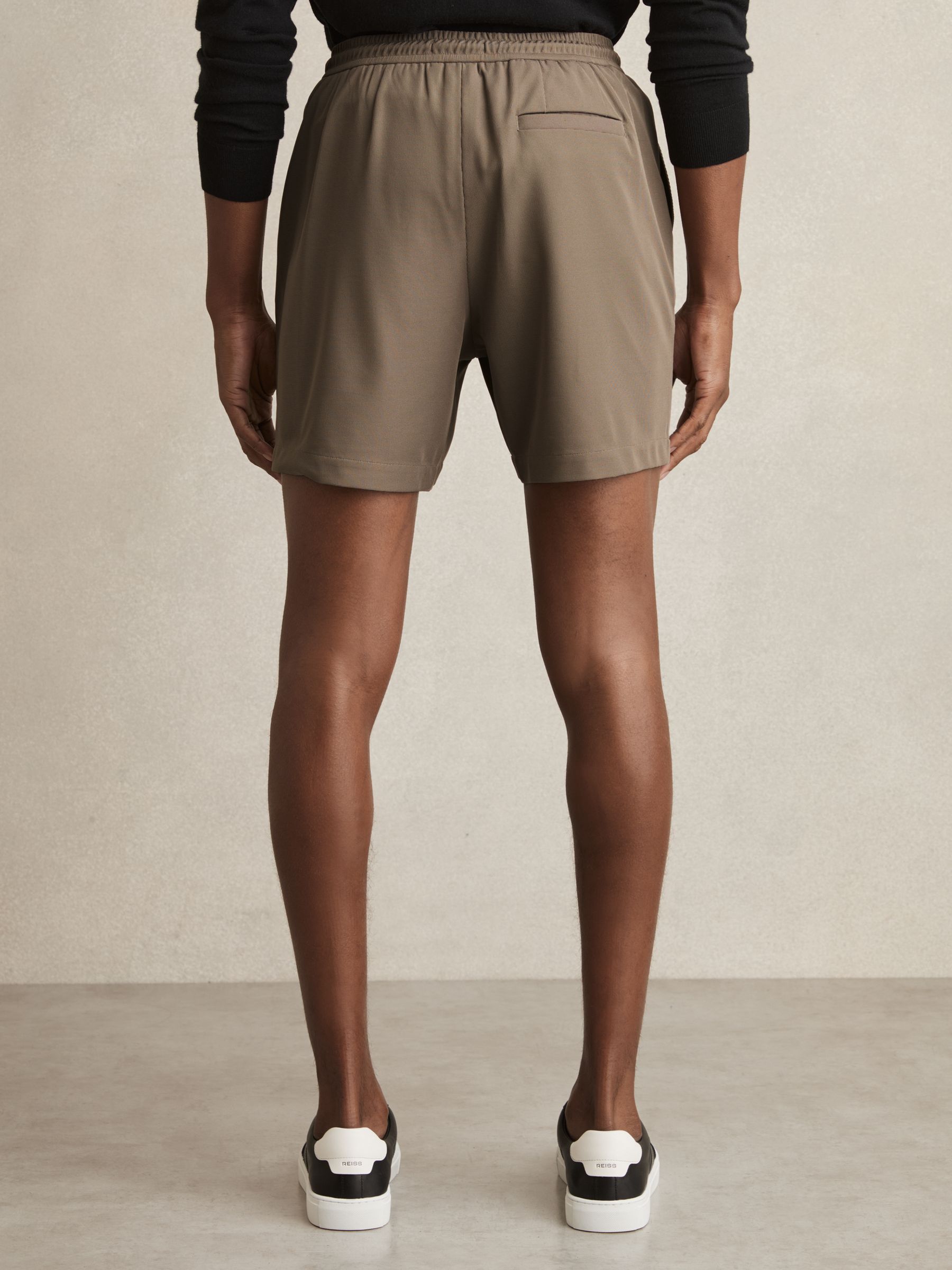 Textured Drawstring Shorts in Mocha Brown