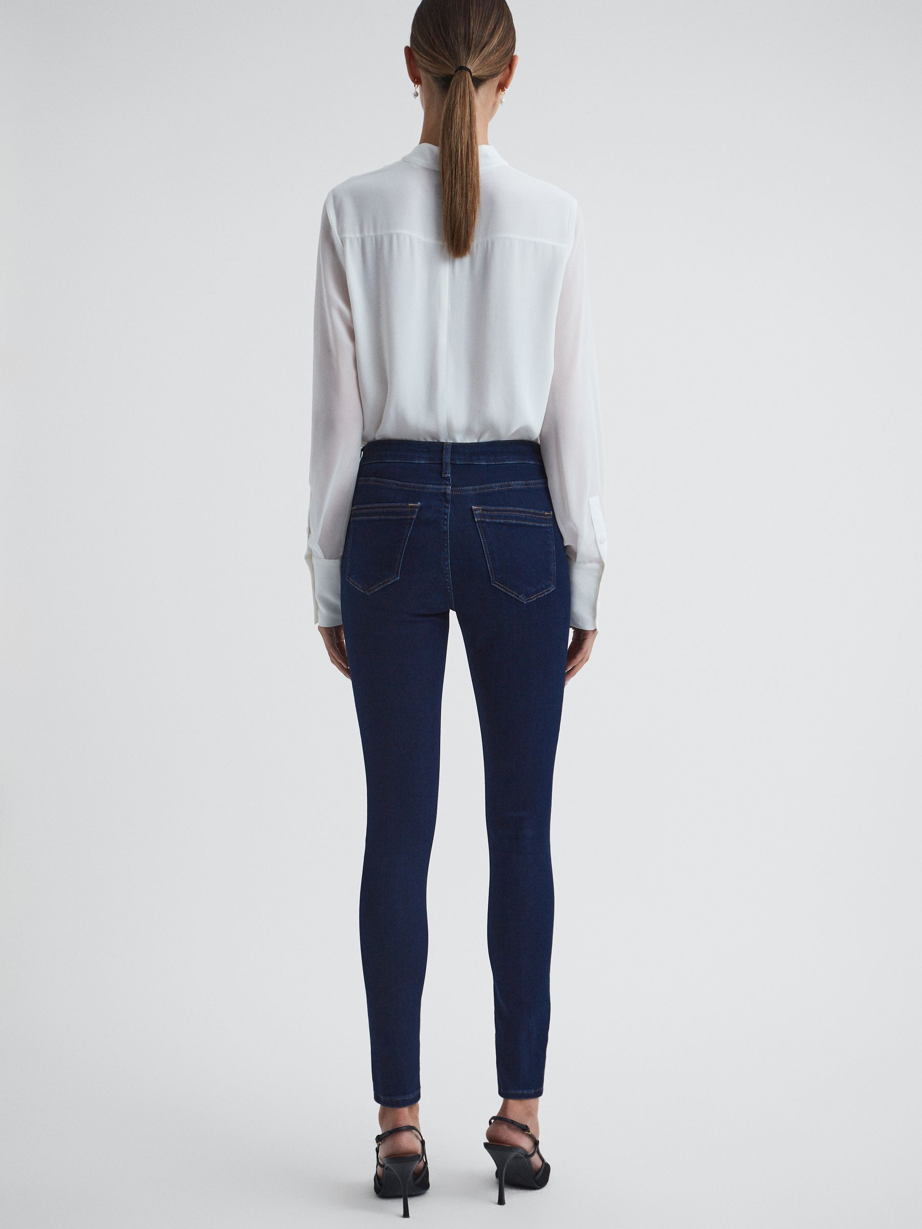 Mid Rise Skinny Jeans in Indigo