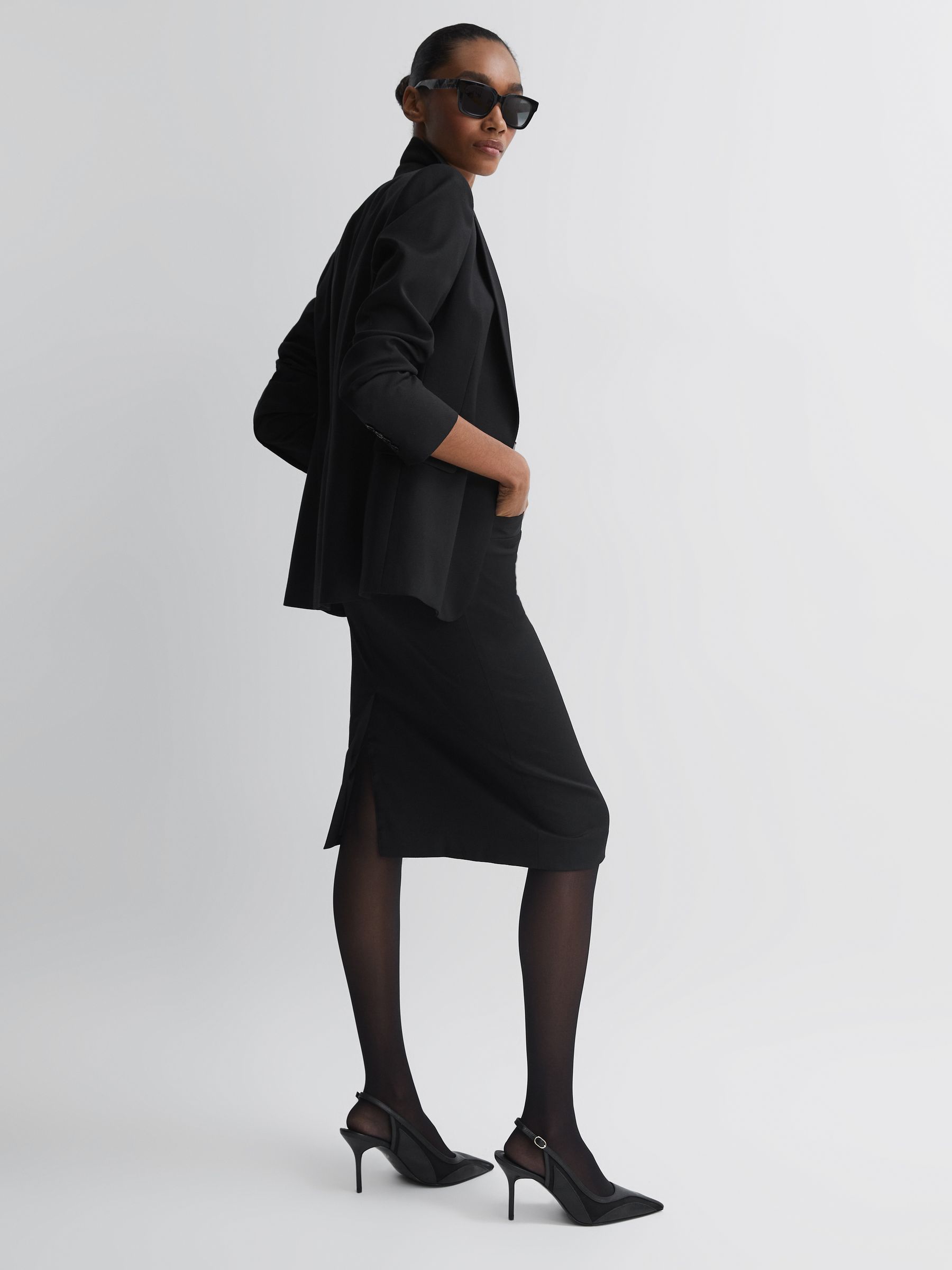 Tailored Pencil Skirt in Black