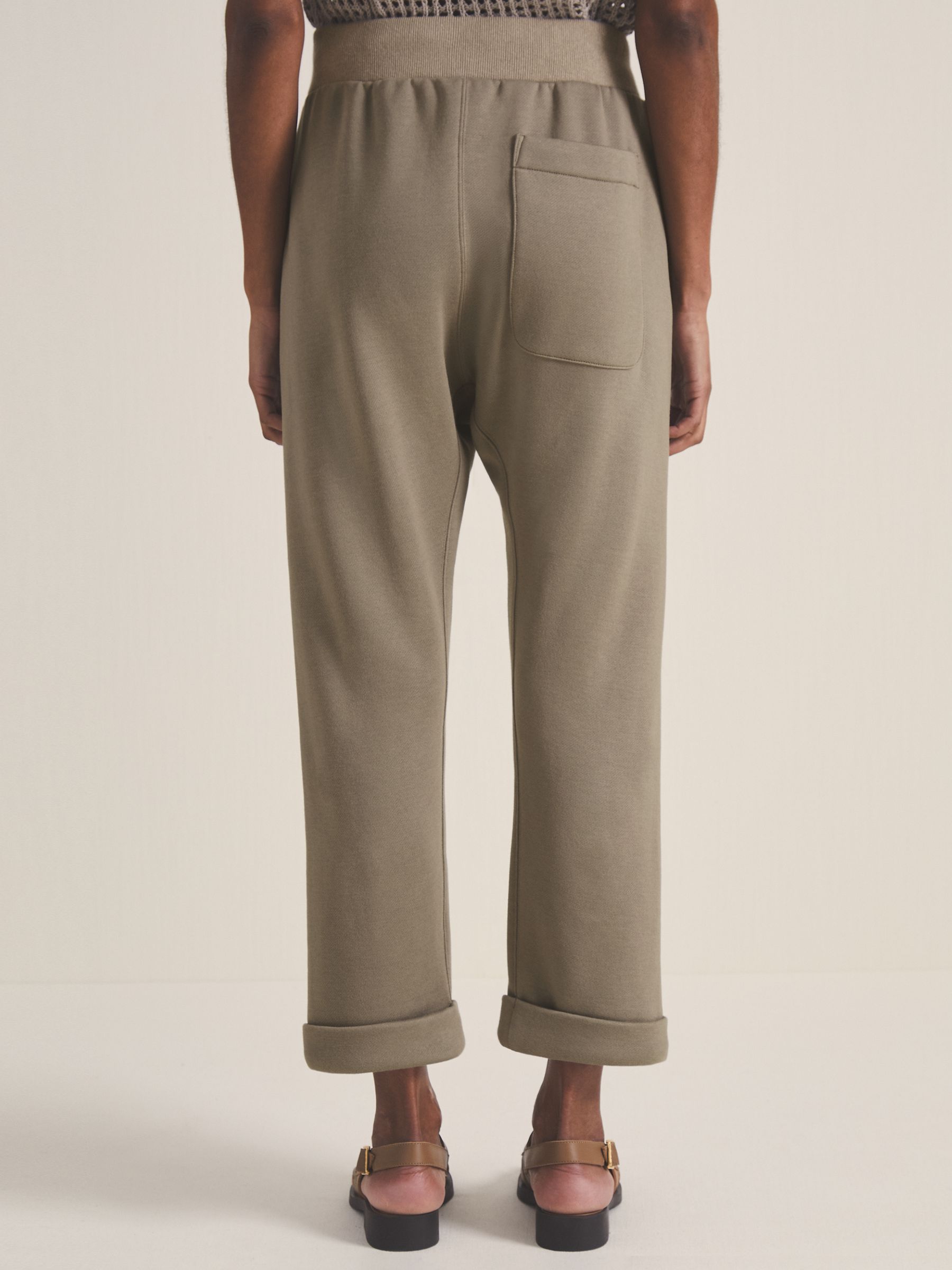 Reiss | Les 100 Ciels Jersey Joggers in Sage Green
