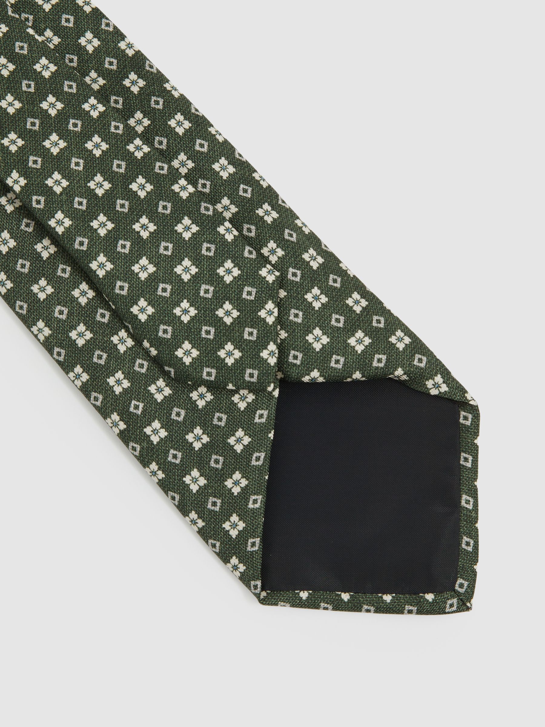 Silk Medallion Print Tie in Olive