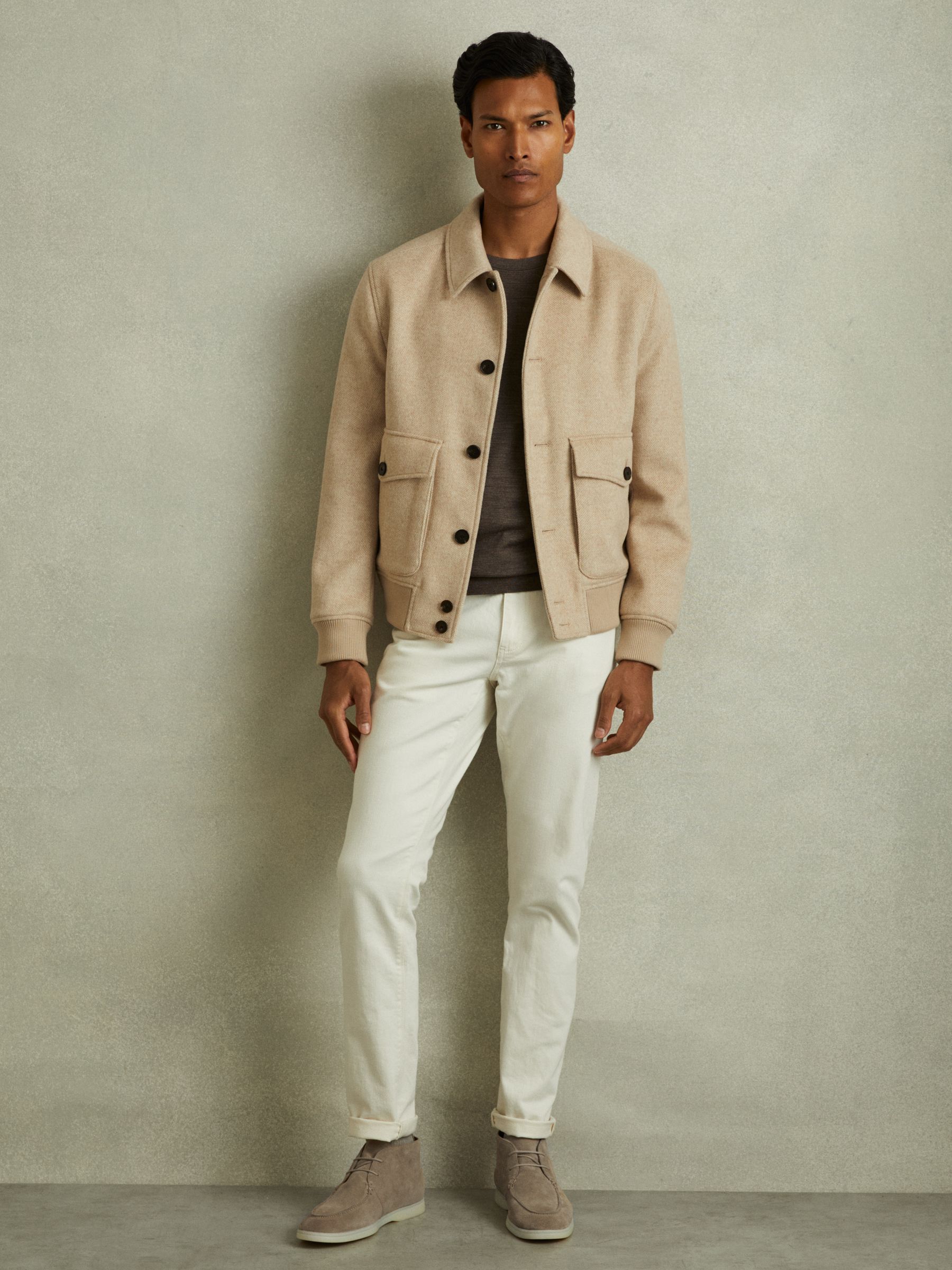 Suede Chukka Boots in Light Stone