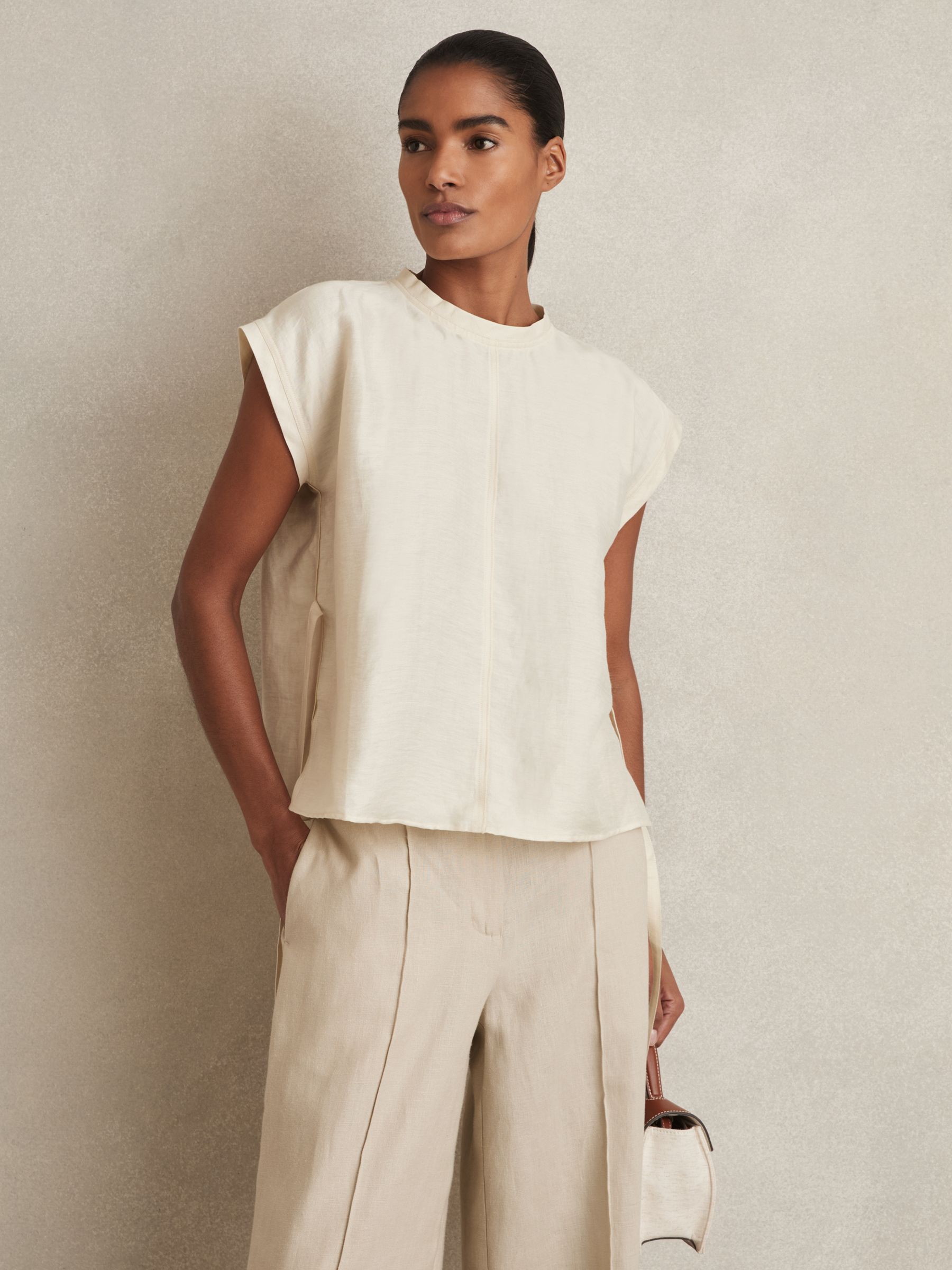 Linen-Blend Cap-Sleeve T-Shirt in Cream