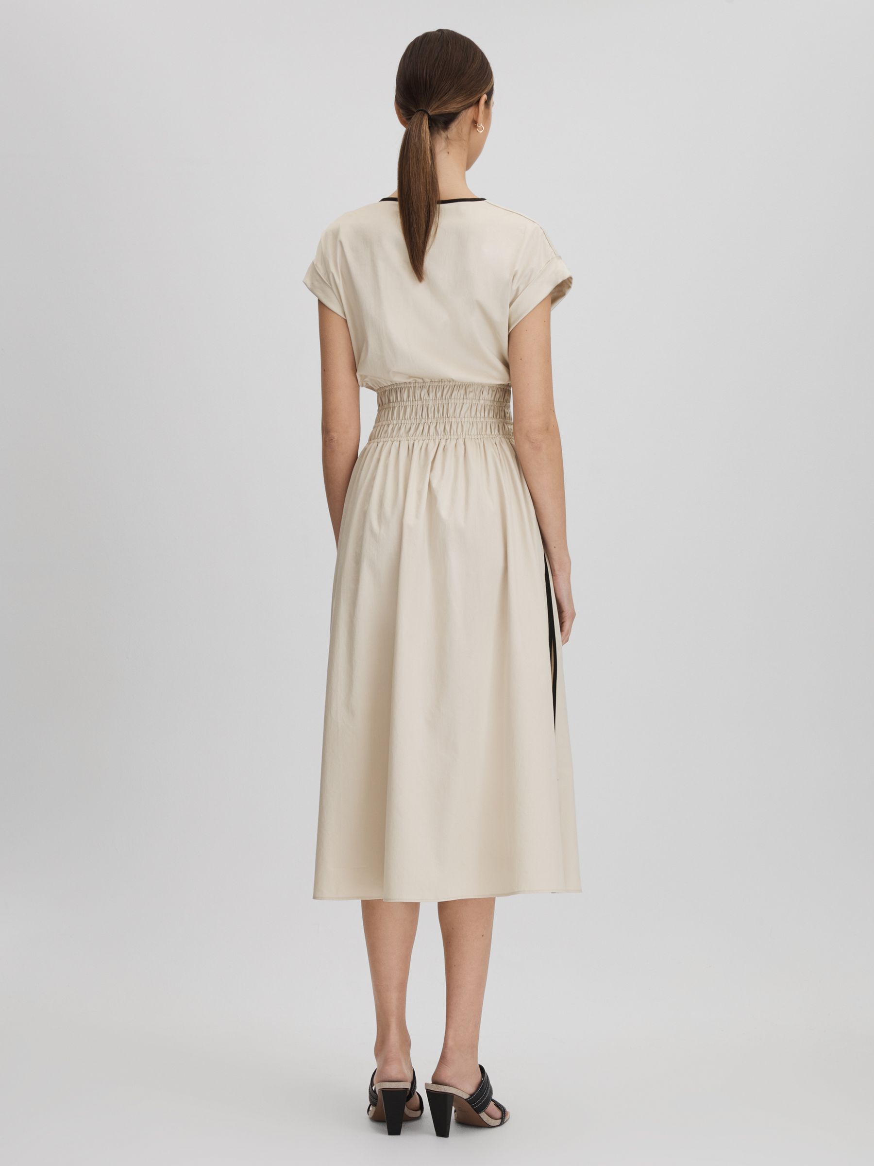 Cotton Ruched Waist Midi Dress in Neutral/Black