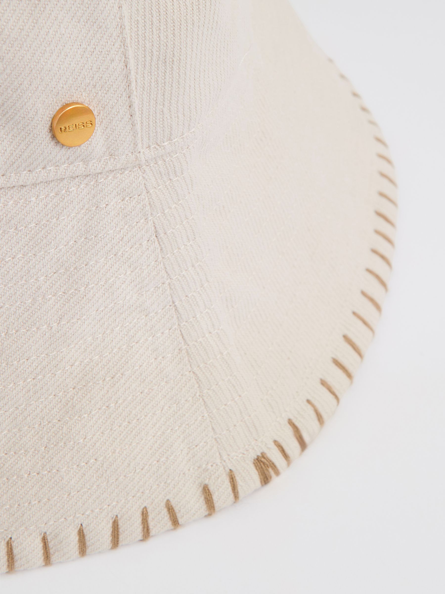 Cotton Blanket-Stitch Bucket Hat in Off White