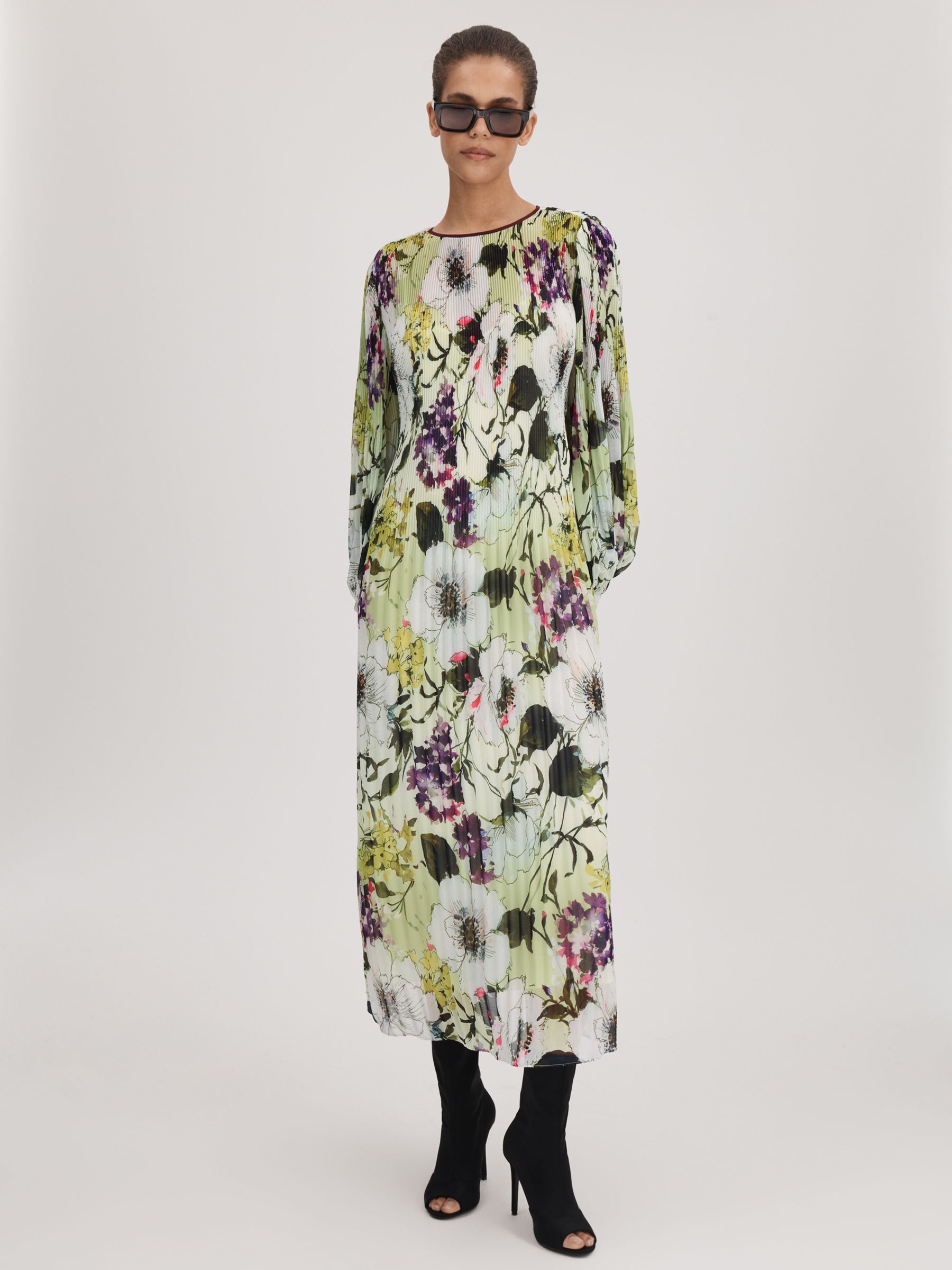 Florere Printed Blouson Sleeve Midi Dress in Multi