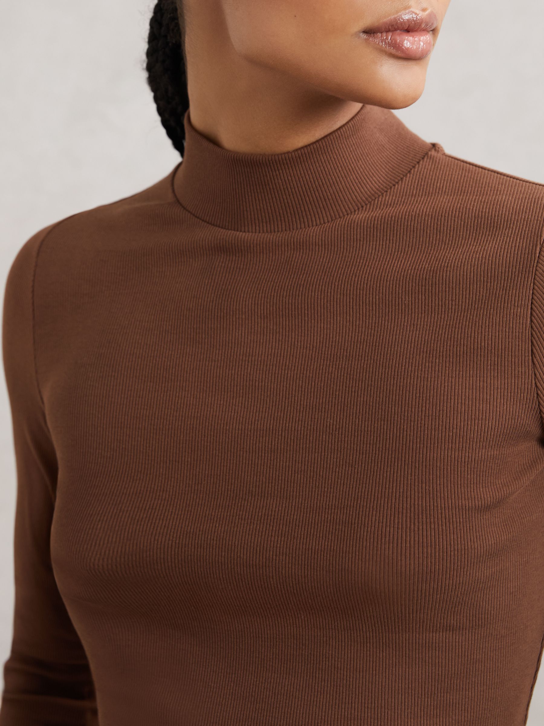 Stretch-Cotton Funnel-Neck Top in Brown