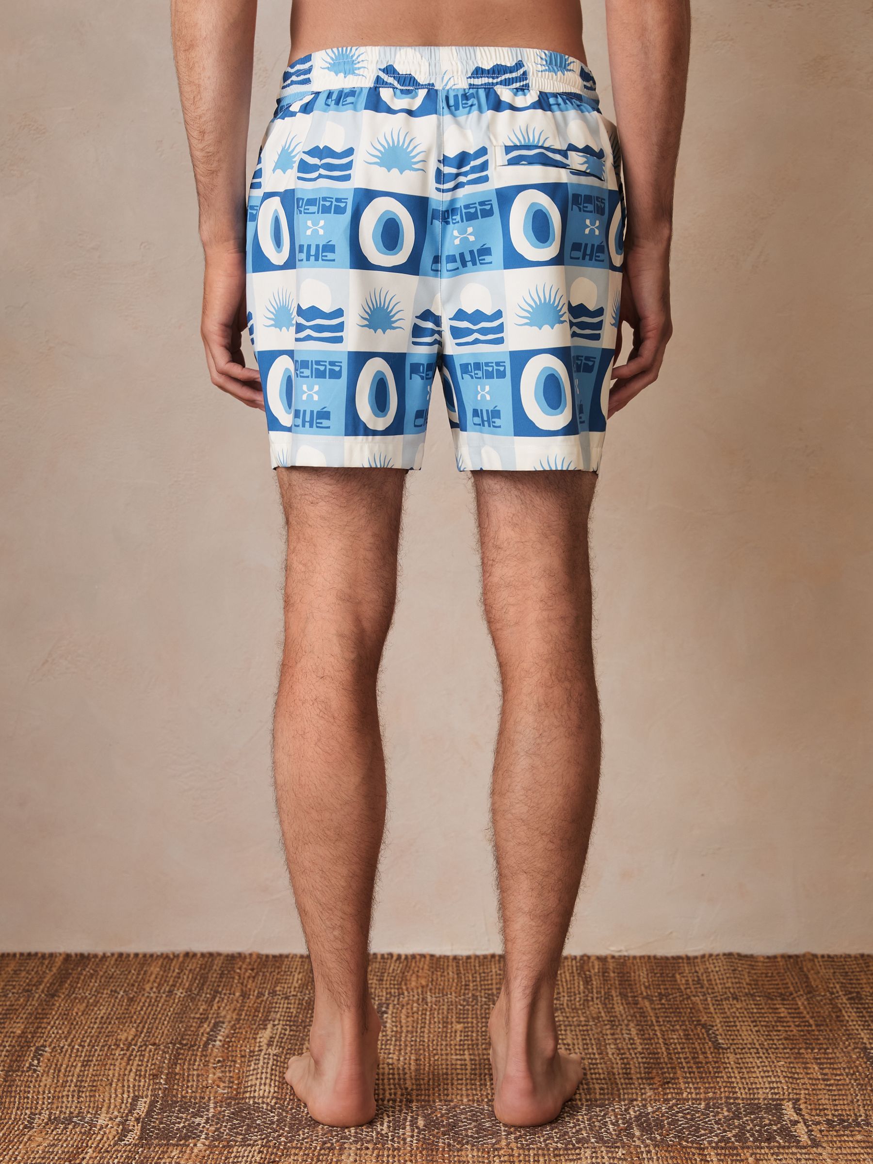 Reiss | Ché Sunset-Print Swim Shorts in Blue Multi