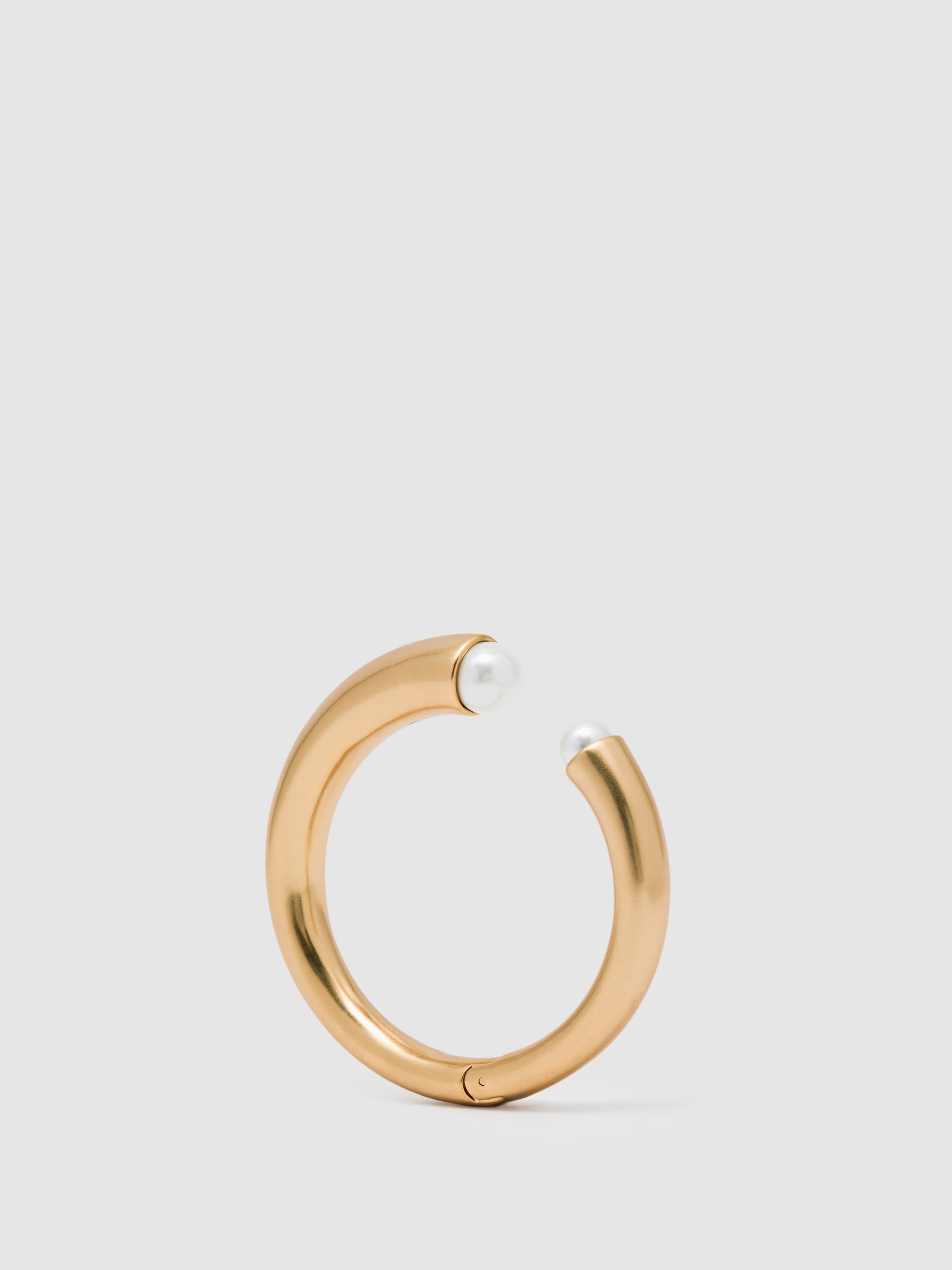 Tone Curve Faux-Pearl Cuff Bracelet in Gold