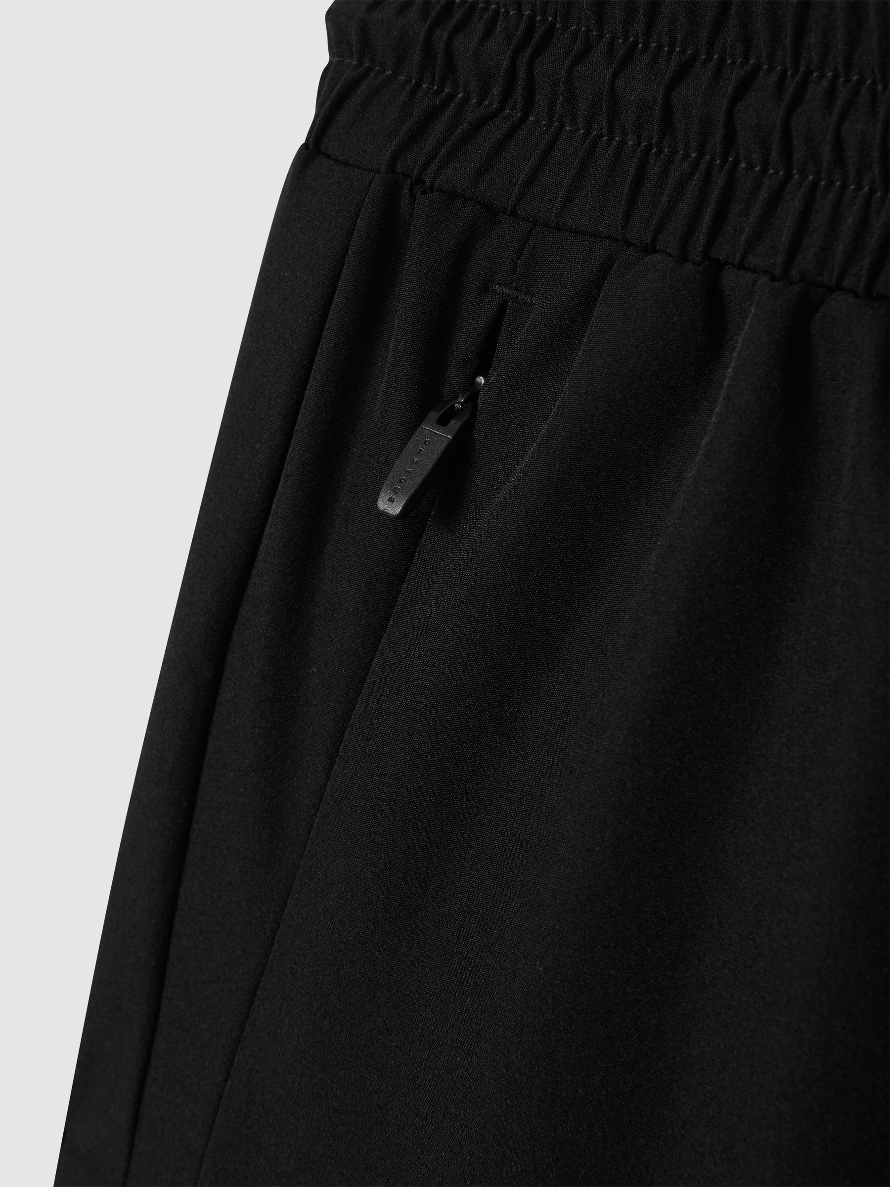 Castore Water Repellent Track Joggers in Onyx Black