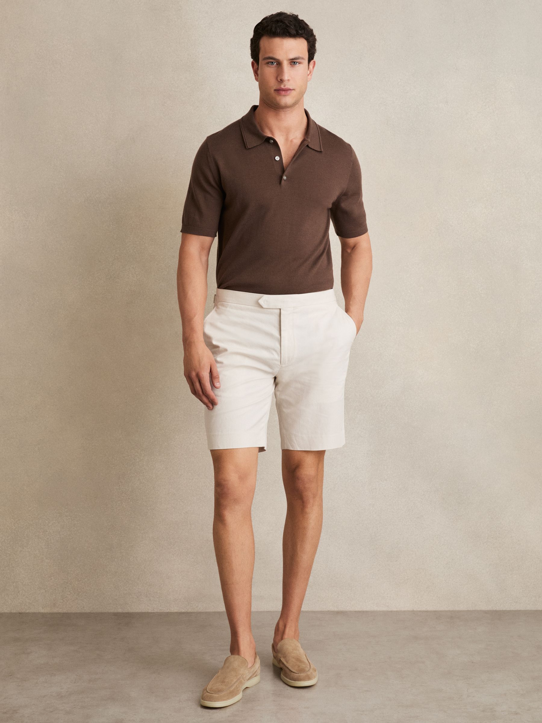 Cotton-Linen Tailored Shorts in Stone